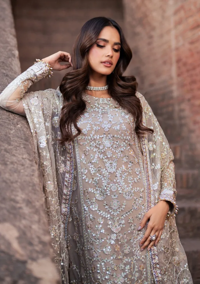 Zarif Wedding ZR25 06 Dooriya Shehnai Luxury Lawn Collection - Image 3