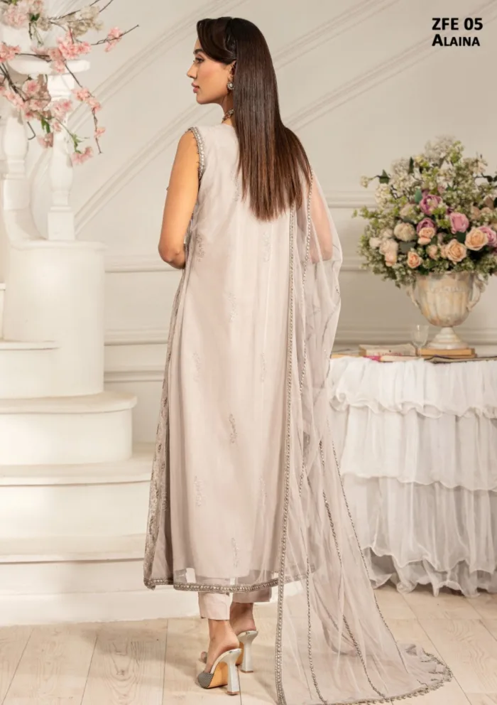Zarif ZFE25 05 Alaina Luxury Lawn Collection - Image 4