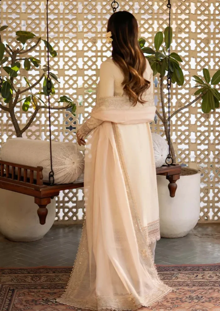 Zarposh Mehmal Sajni Luxury Lawn Collection - Image 2