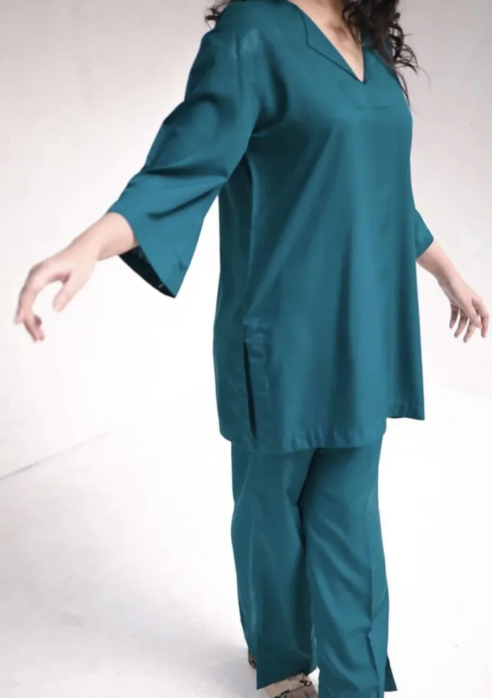 Zauk Teal Green Two Piece Luxury Lawn Collection - Image 2