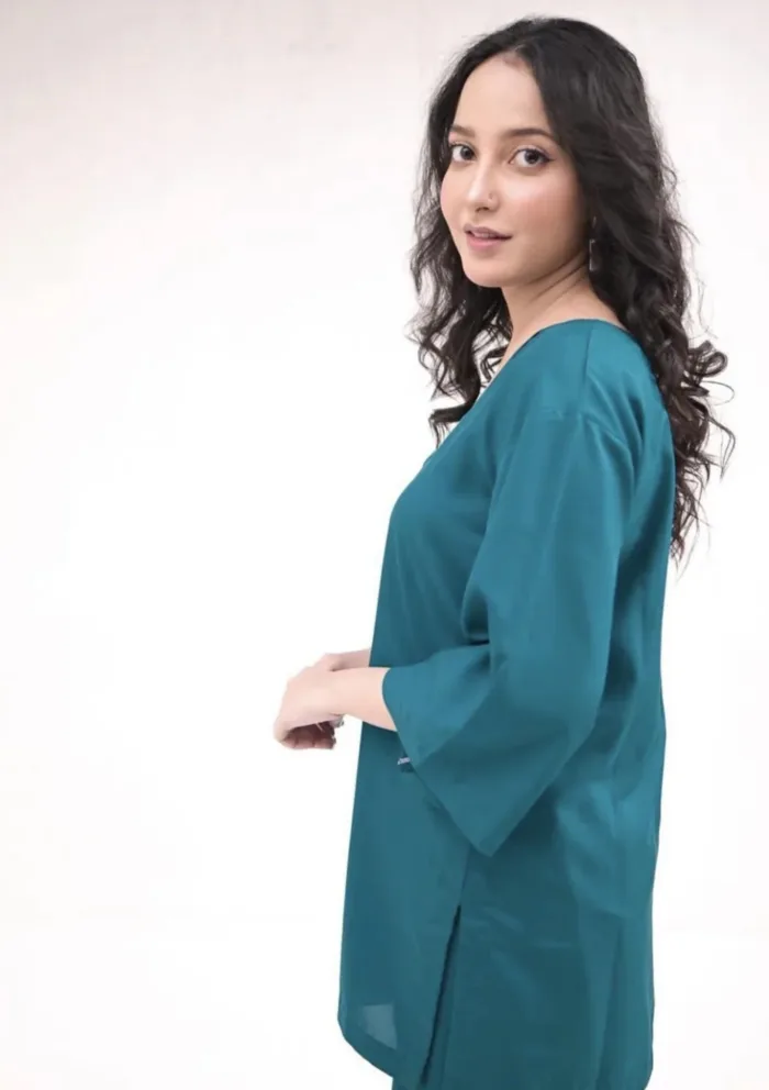 Zauk Teal Green Two Piece Luxury Lawn Collection - Image 3