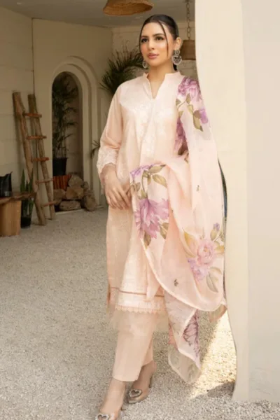 Shop Pakistani Clothes Online Uk 18 Ziara Mcl 04 Inaya