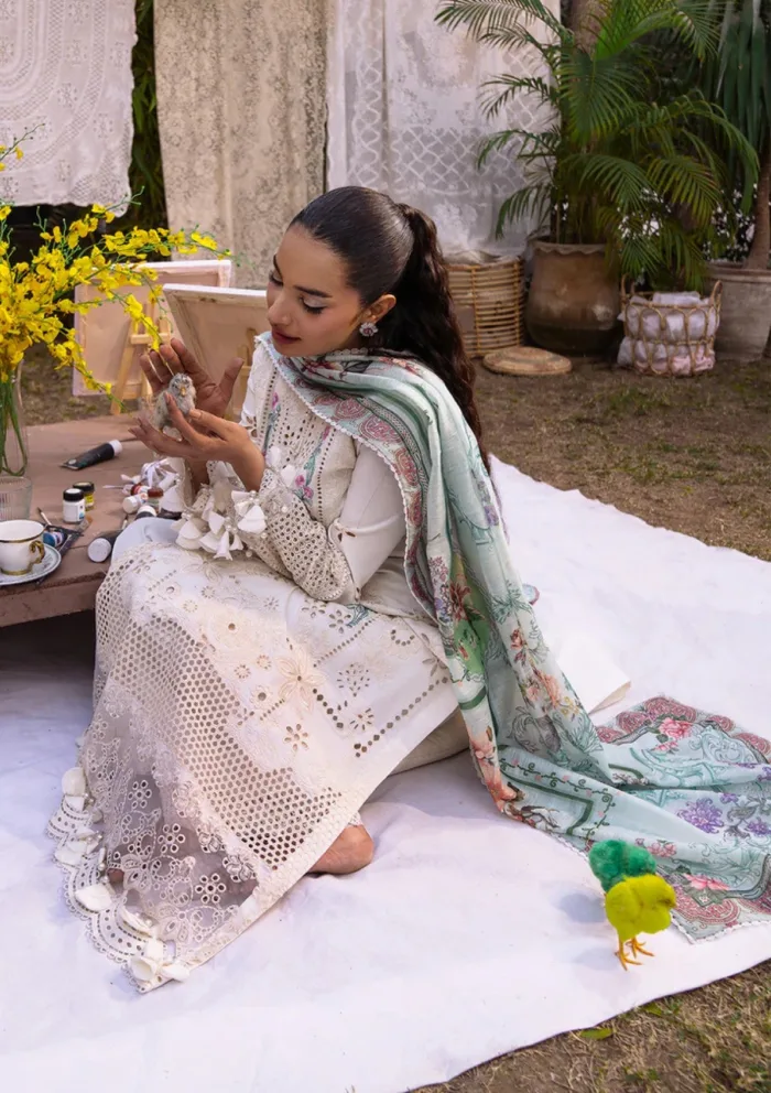 Zoya Fatima ABEER Eid Luxe 25 Luxury Lawn Collection - Image 3