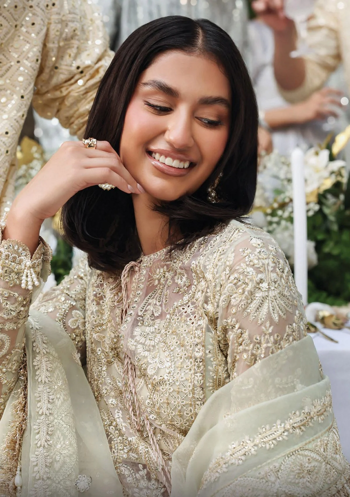 Afrozeh Awe-04 Soulhour Dastangoi Wedding Formals 25 3 Afrozeh Awe-04 Soulhour