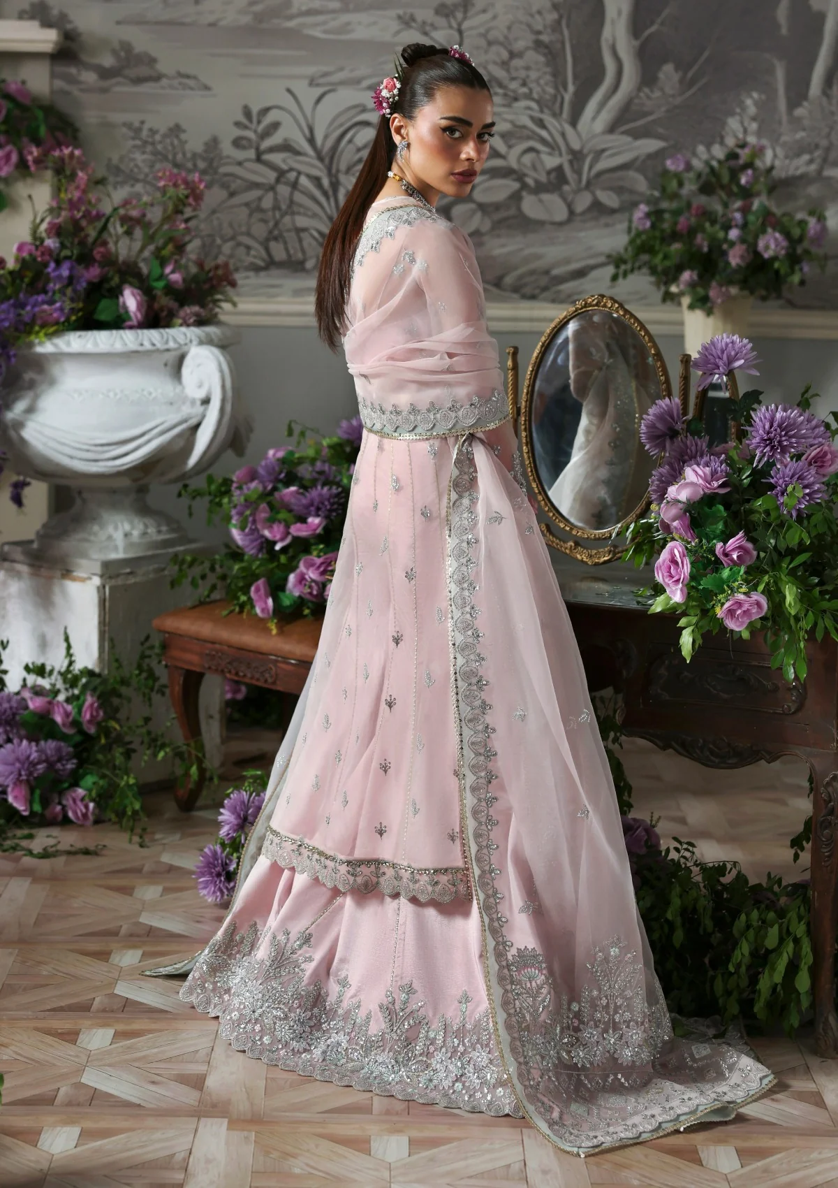 Akbar Aslam Adf-1576 Anvaha Deewani Formals 25 4 Akbar Aslam Adf-1576 Anvaha