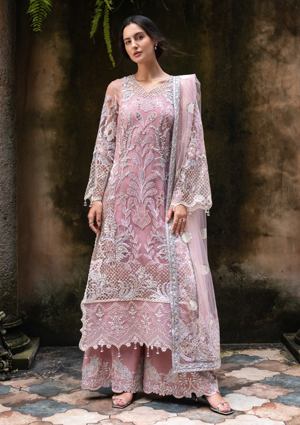 Esmel Aloura La Vie Haute Wedding Formals 1 Esmel Aloura