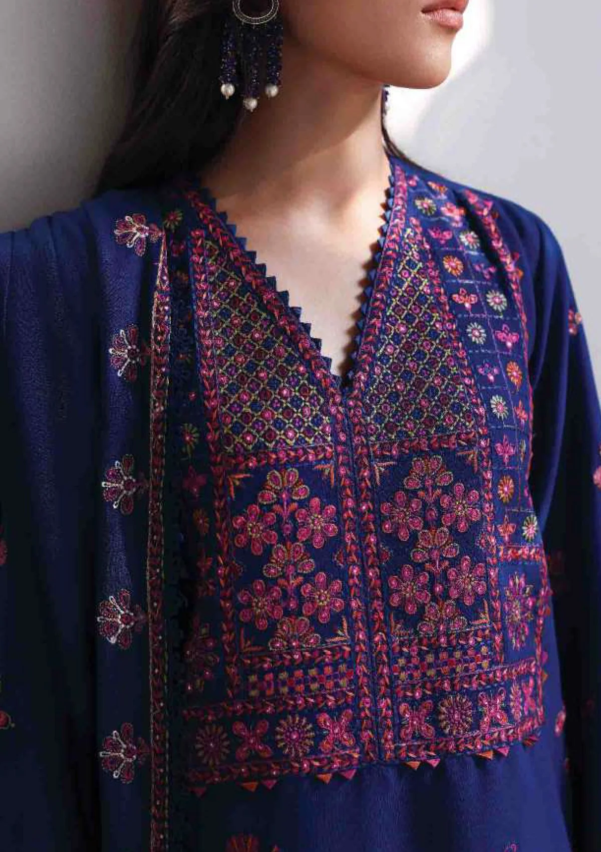 Republic Womenswear Maris D-10 Amaris 25 Luxury Shawl Winter Collection 2 Republic Womenswear Maris D-10