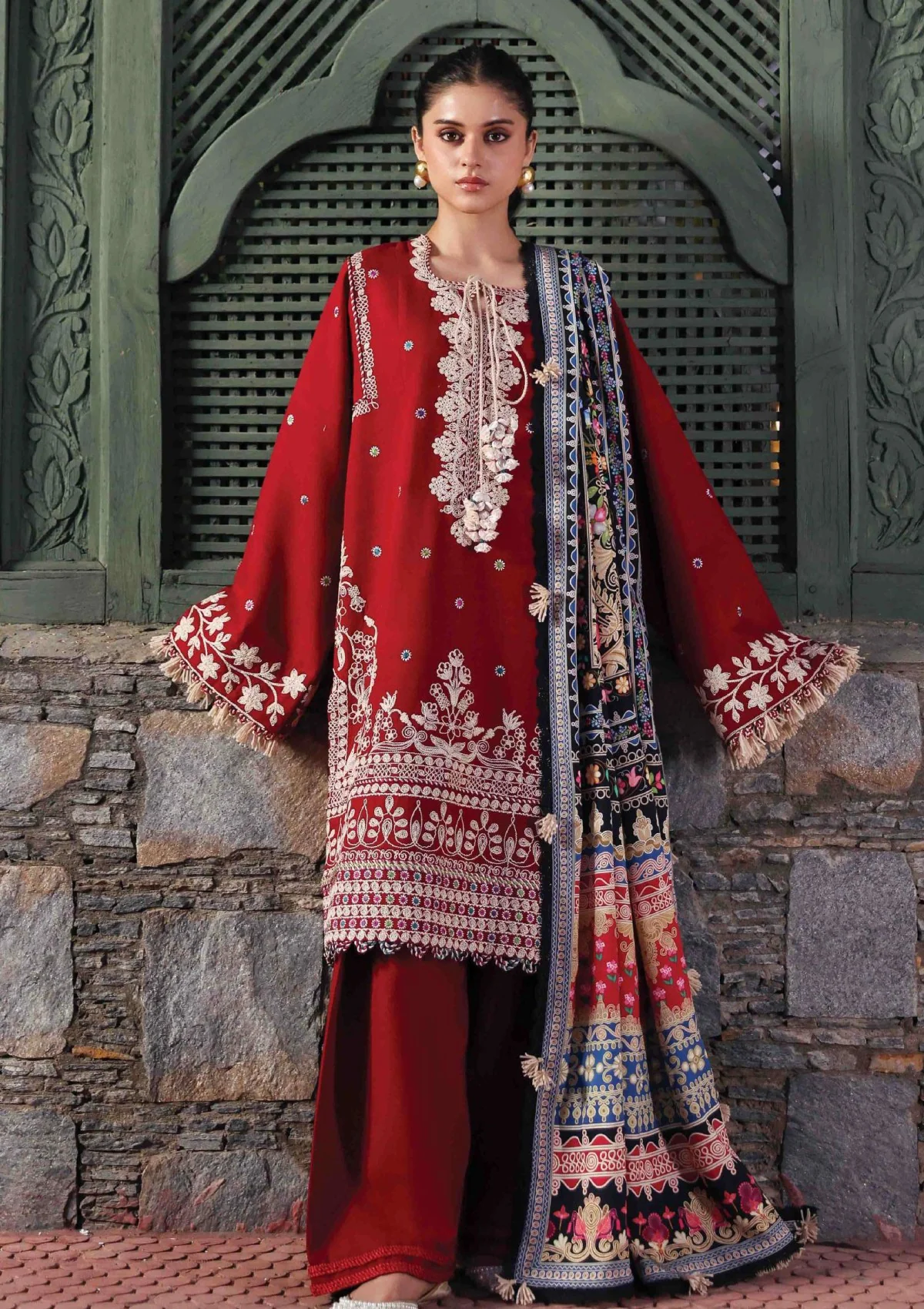 Republic Womenswear Orlena D-13 Amaris 25 Luxury Shawl Winter Collection 4 Republic Womenswear Orlena D-13 Amaris 25 Luxury Shawl Winter Collection - Image 4