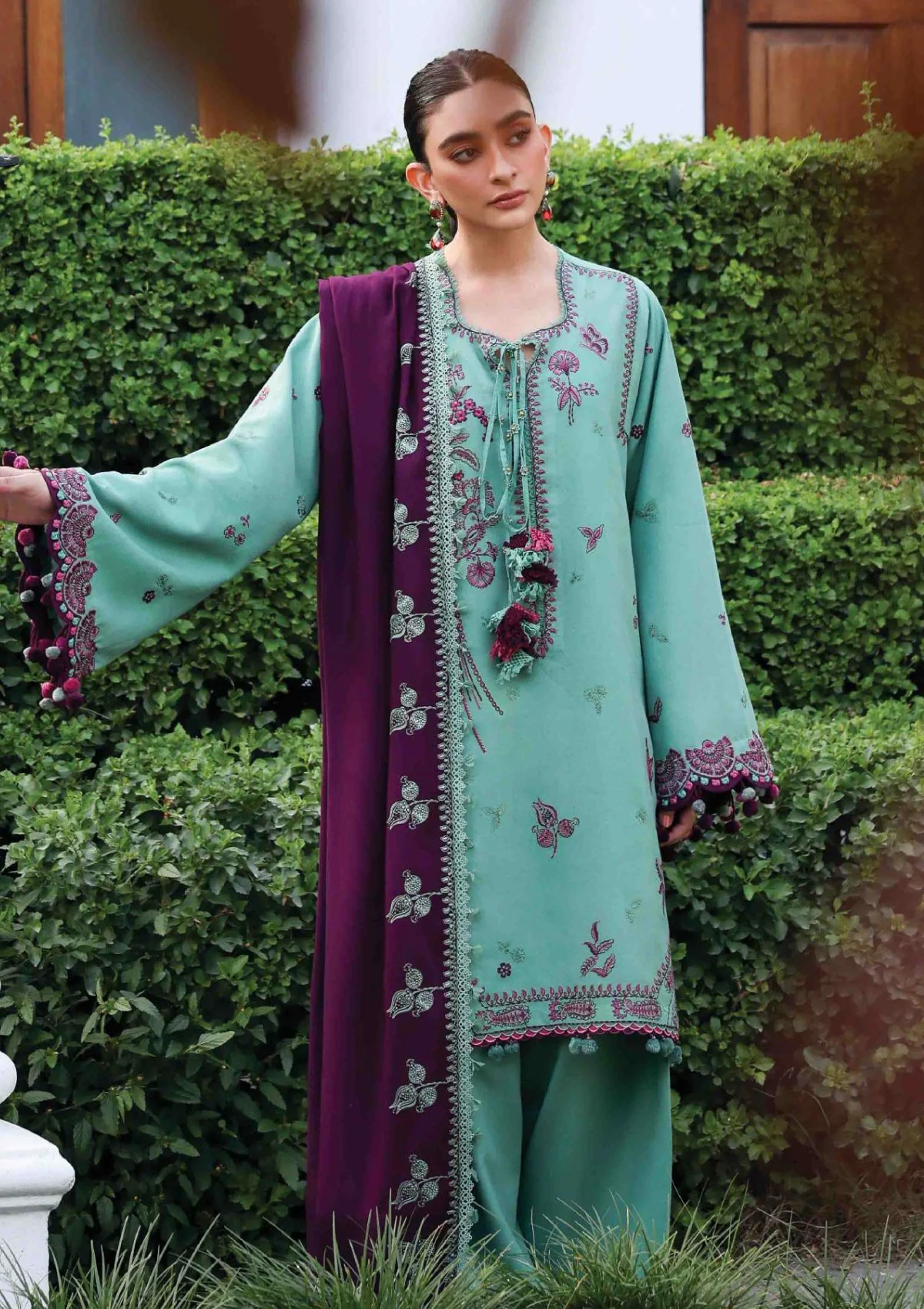 Republic Womenswear Virella D-14 Amaris 25 Luxury Shawl Winter Collection 1 Republic Womenswear Virella D-14