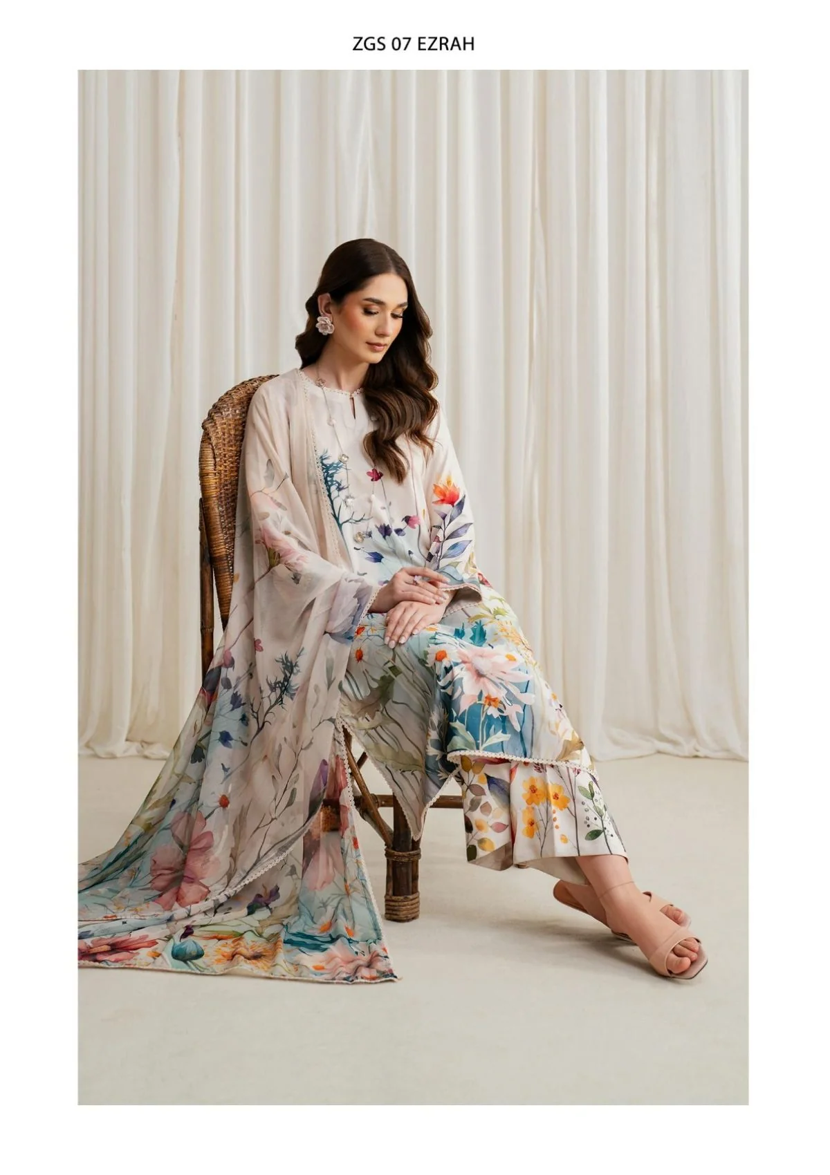 Zarif D-07 Ezrah Print Georgette Silk Winter Collection 2 Zarif D-07 Ezrah