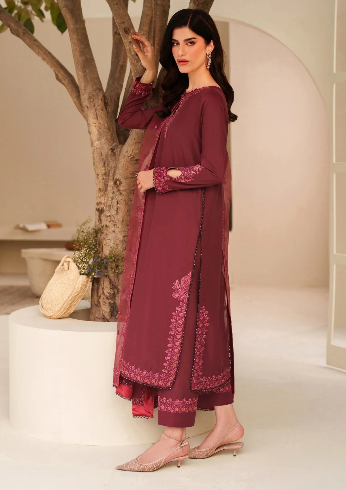 Zarif Zt26-01 Malika Tabeer The Silk Edit Winter 3 Zarif Zt26-01 Malika Tabeer