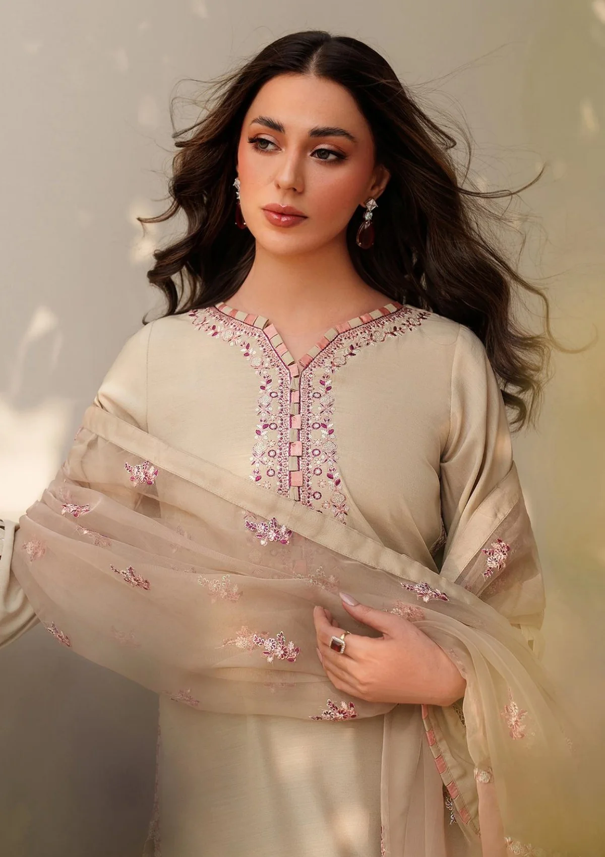 Zarif Zt26-06 Raag Tabeer The Silk Edit Winter 2 Zarif Zt26-06 Raag Tabeer