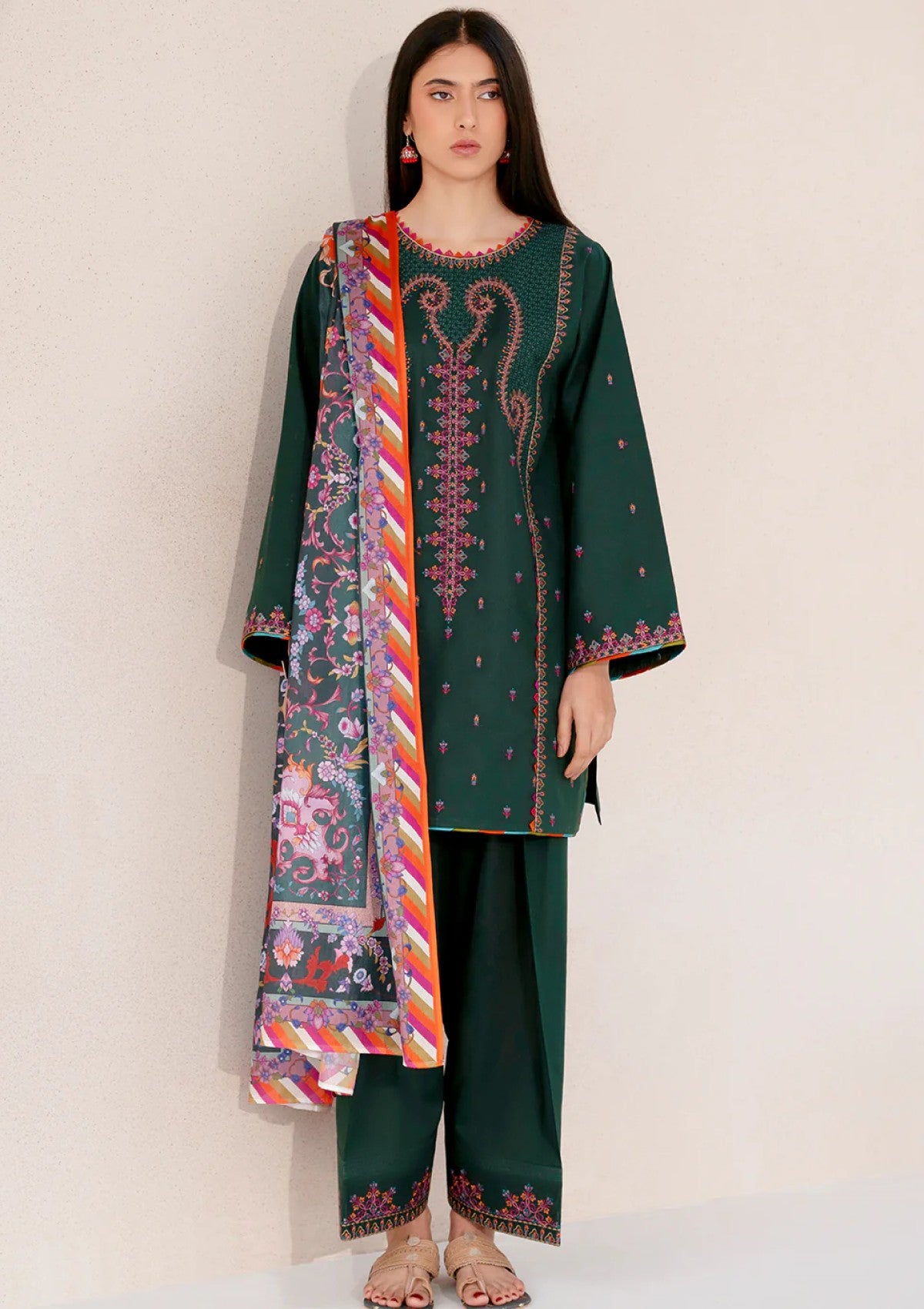 Bin Ilyas Aaina Bia25- 82 B Lawn 1 Bin Ilyas Aaina Bia25- 82 B