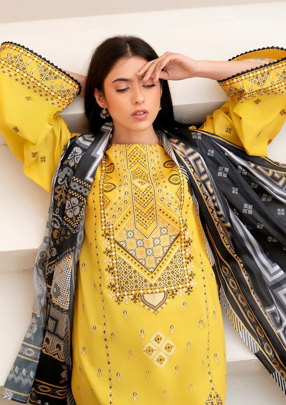 Bin Ilyas Aaina Bia25- 86 B Lawn 5 Bin Ilyas Aaina Bia25 86 B