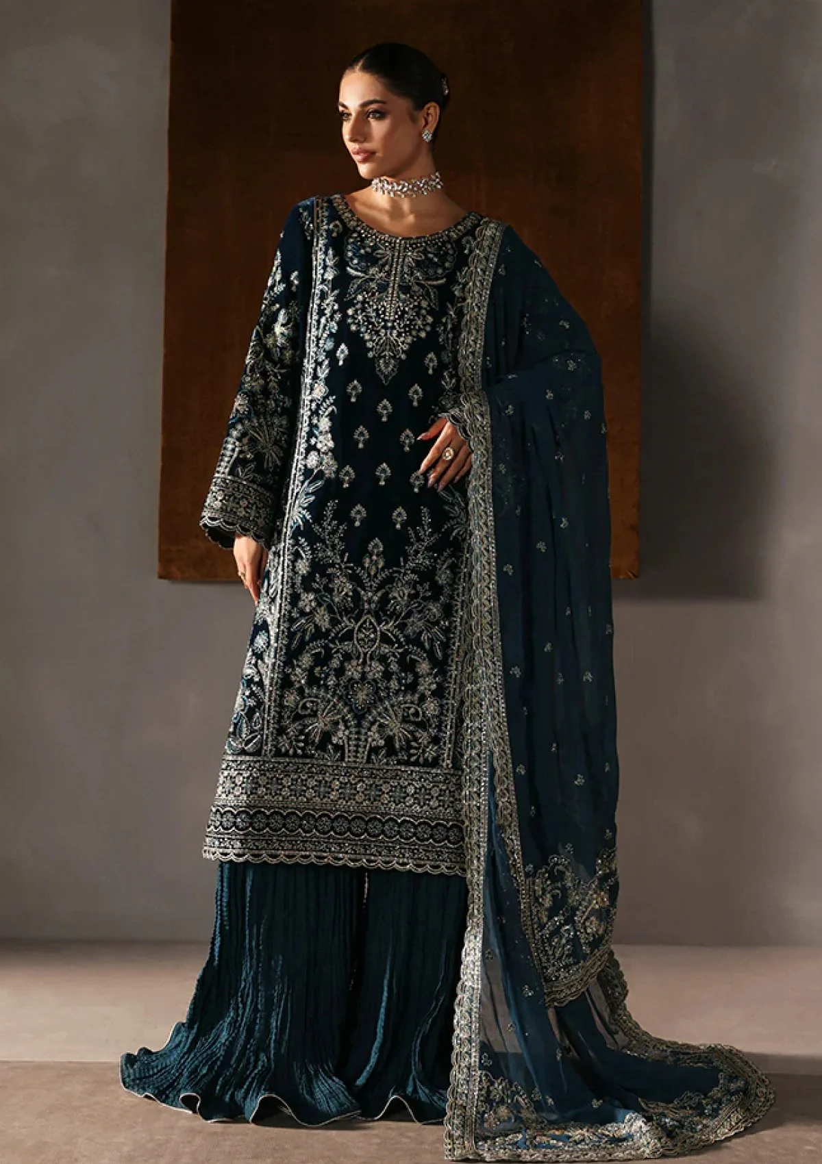Gulaal Gmv-11 Morena Marais Unstitched Formals Velvet 25 1 Gulaal Gmv-11 Morena