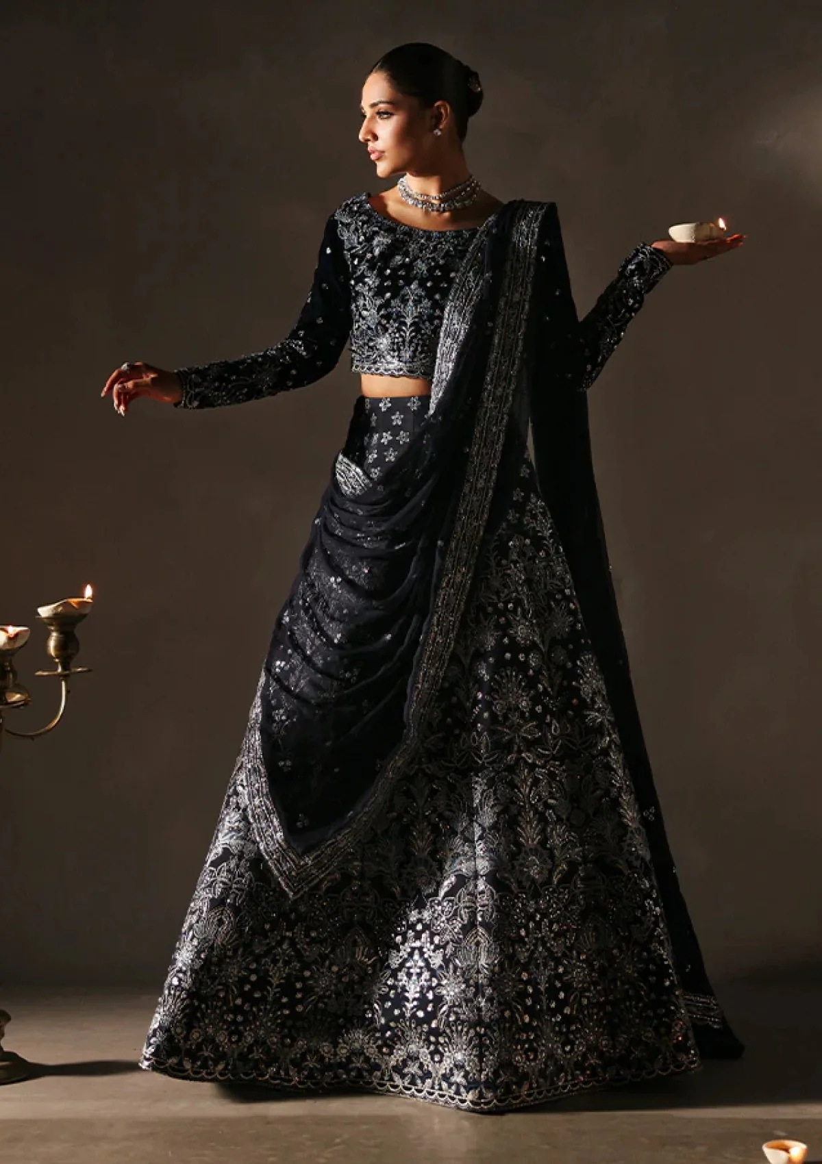 Gulaal Gmv-13 Ardora Marais Unstitched Formals Velvet 25 3 Gulaal Gmv-13 Ardora