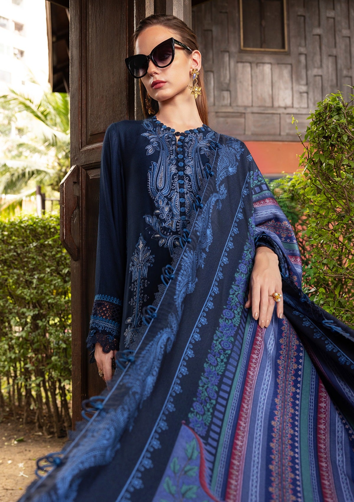 Maria B M Prints Mmwe-03 B Winter Edit 25 Winter Collection 3 Maria B M Prints Mmwe-03 B Winter Edit 25 Winter Collection - Image 3