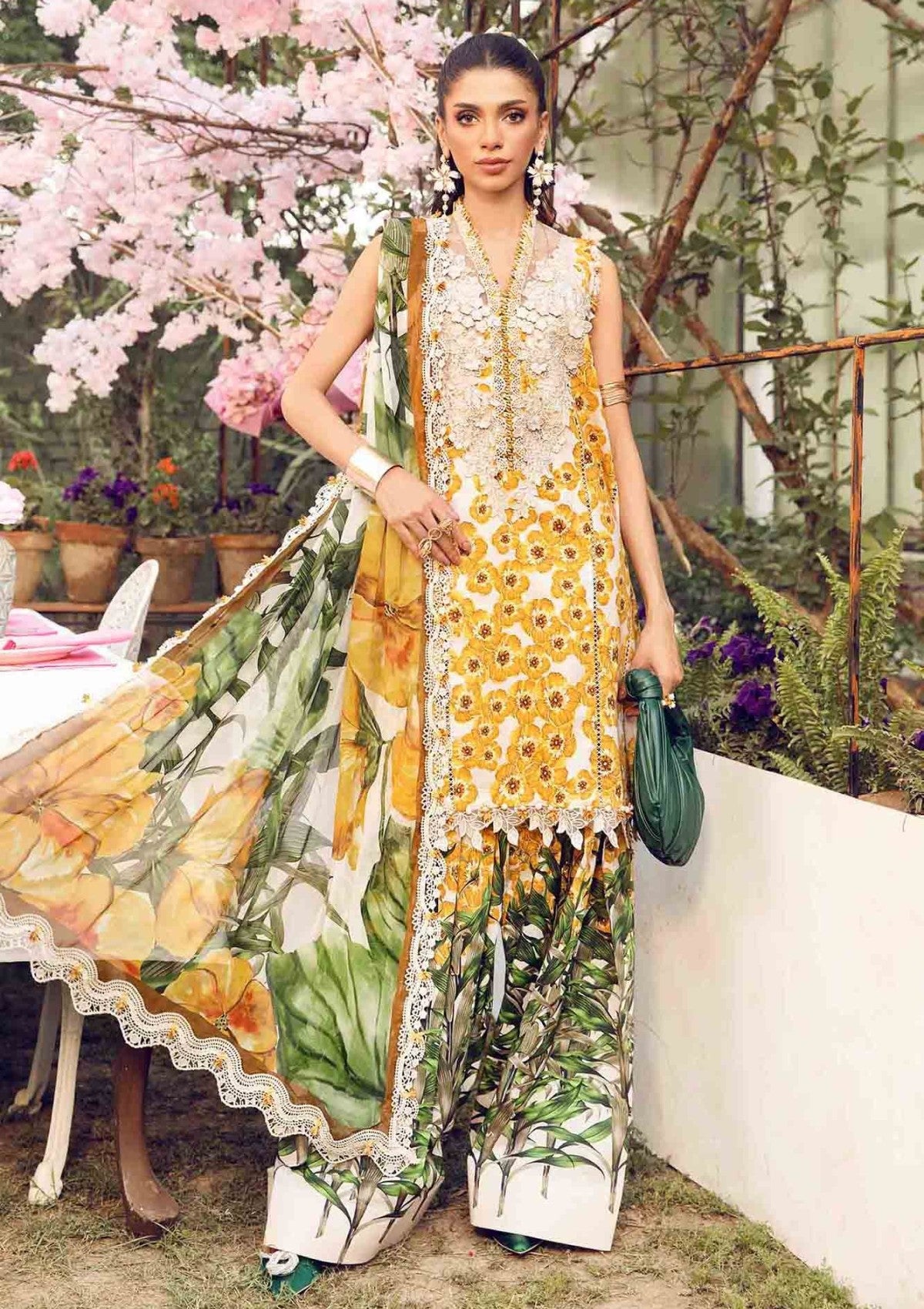 Maria B M Prints Mpee-6A Eid Edit 25 Lawn Collection 3 Maria B M Prints Mpee-6A Eid Edit 25 Lawn Collection - Image 3
