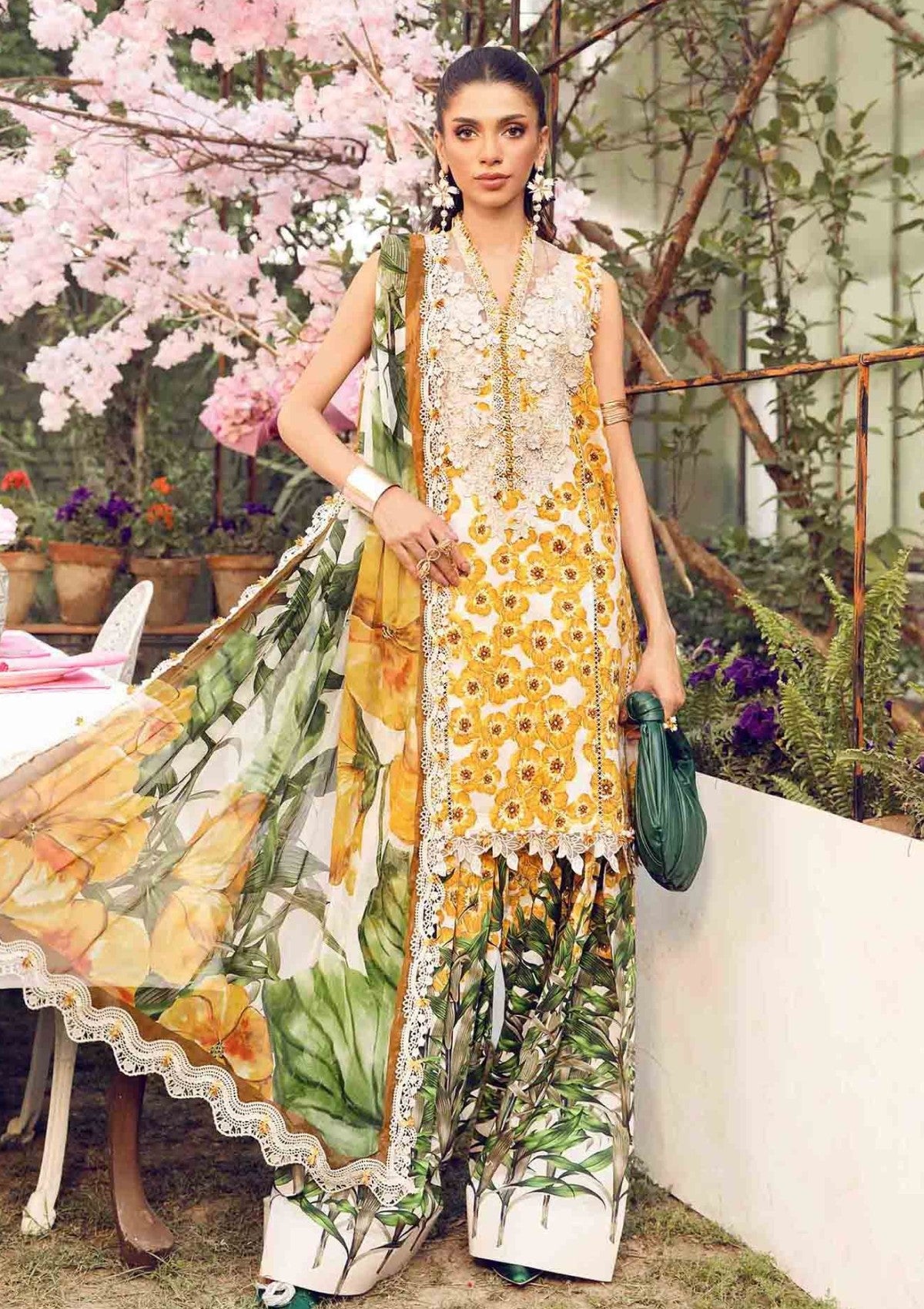 Maria B M Prints Mpee-6A Eid Edit 25 Lawn Collection 1 Maria B M Prints Mpee-6A