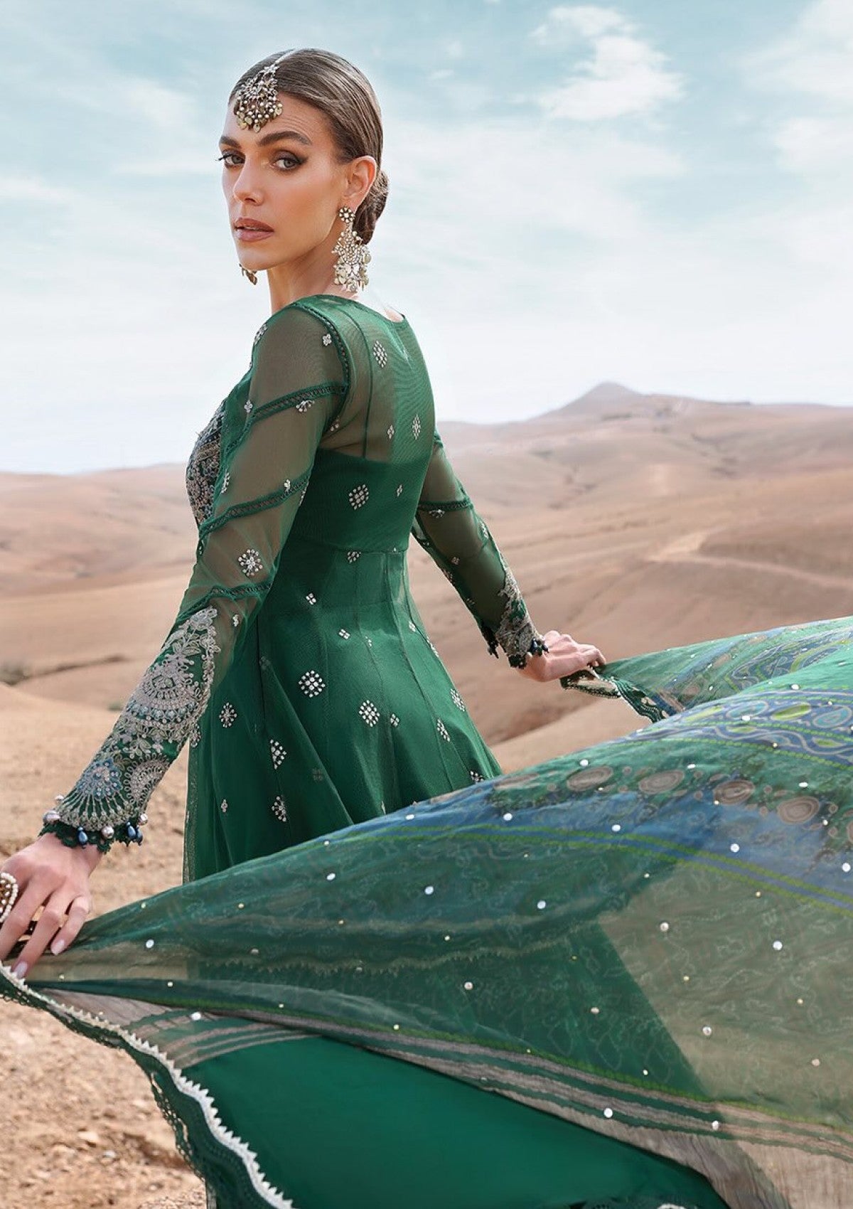 Maria B Voyage À Luxe Mbv25-7A Lawn Collection 3 Maria B Voyage À Luxe Mbv25-7A Lawn Collection - Image 3