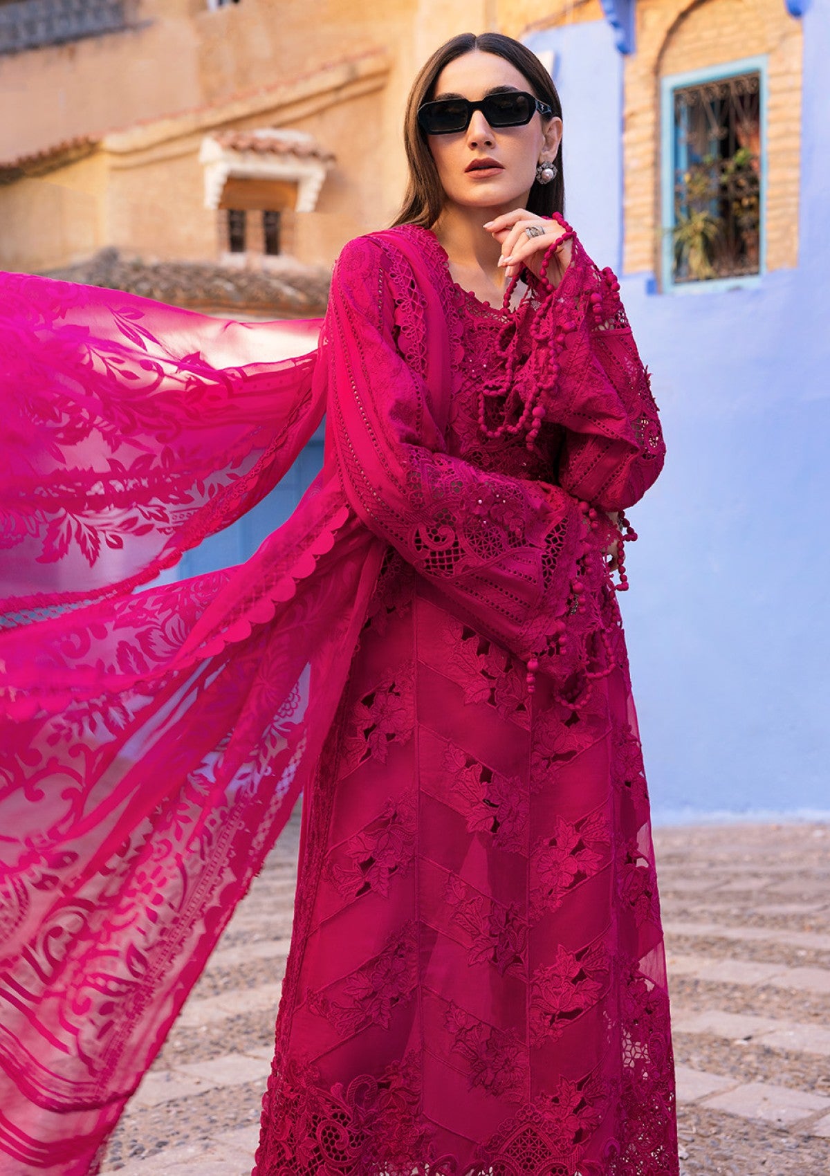 Maria B Voyage À Luxe Mbv25-8A Lawn Collection 2 Maria B Voyage A Luxe Mbv25 8A