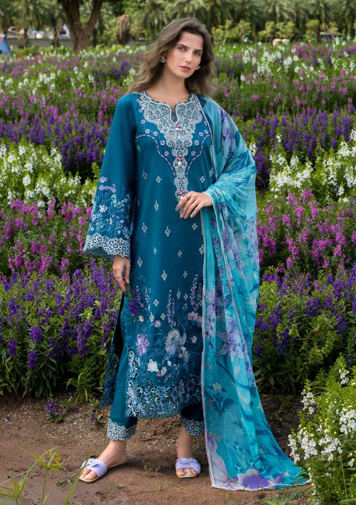 Mushq Hunss-15B Emerald Fern Hemline Secret Garden 26 1 Mushq Hunss-15B Emerald Fern