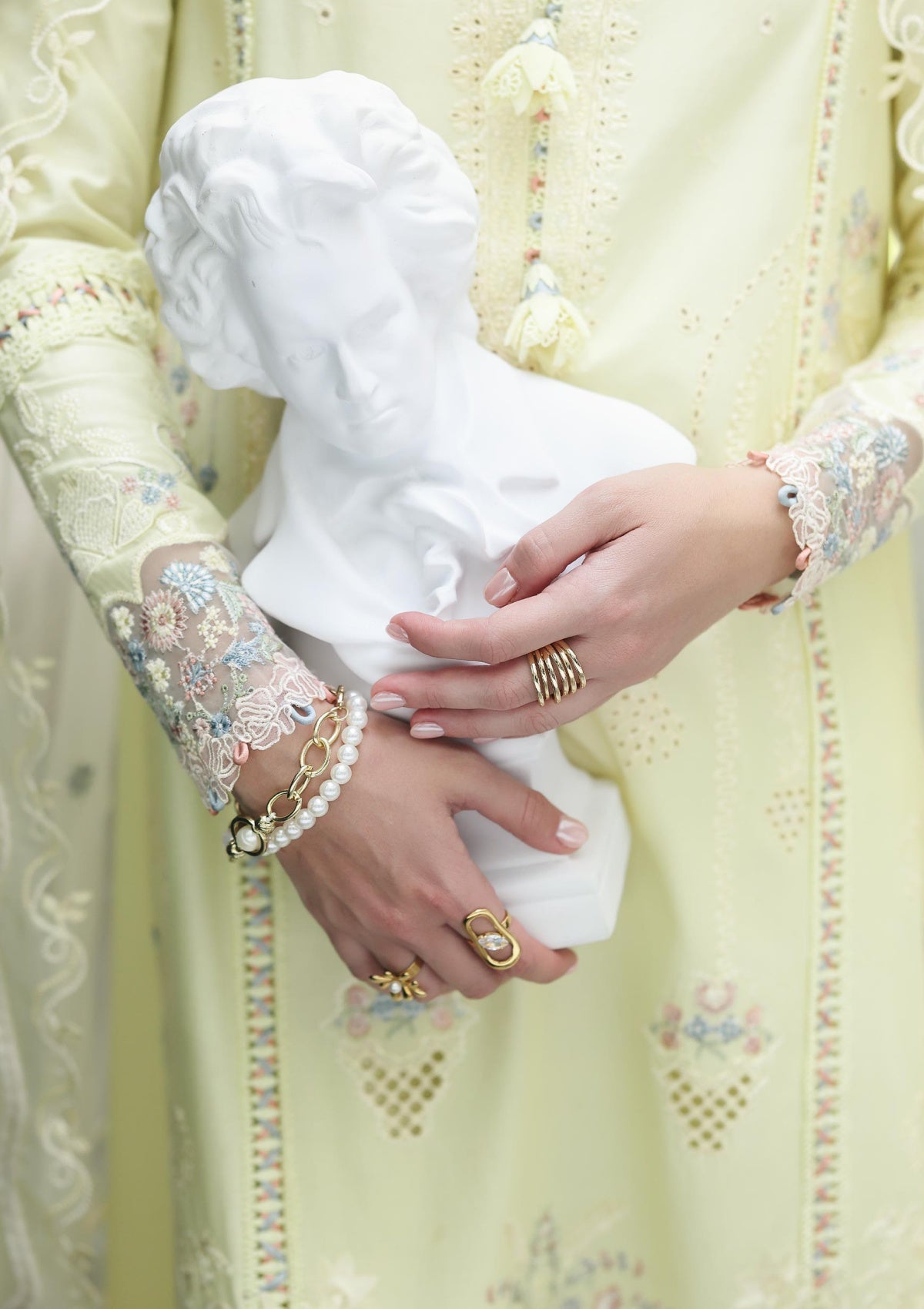 Qalamkar Moonstone Rp-13 Drop 1 Q Line 26 Lawn 4 Qalamkar Moonstone Rp 13