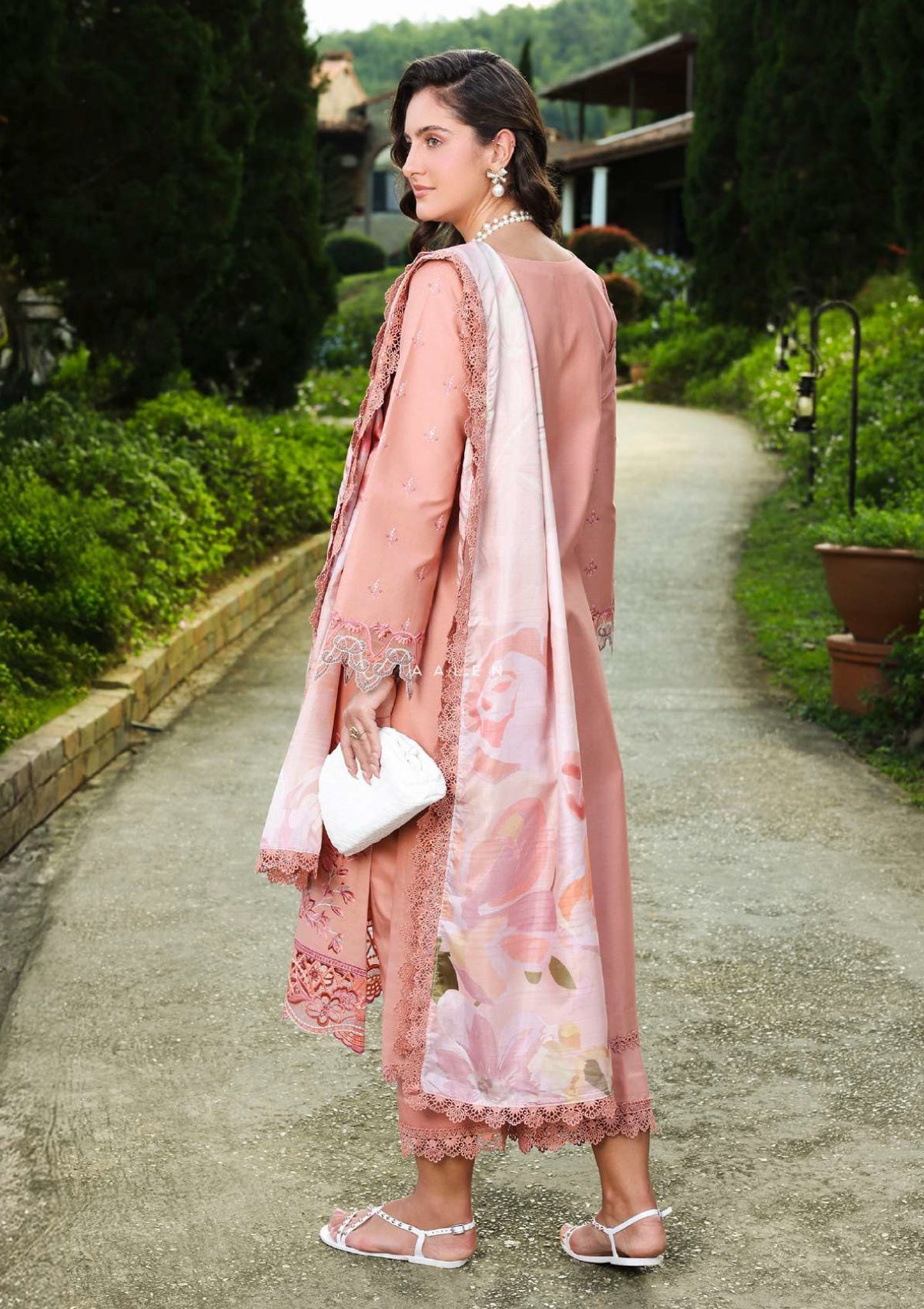 Rang Rasiya Florence Premium Summer Aalen Lawn Collection 2 Rang Rasiya Florence Premium Summer Aalen