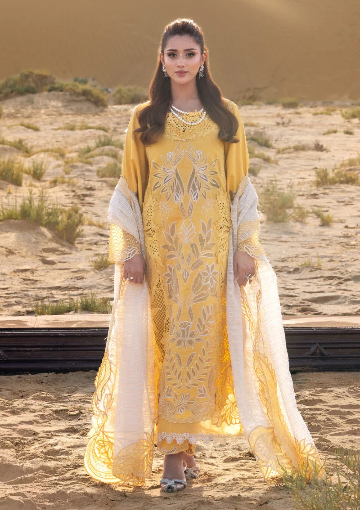 Rang Rasiya Premium Summer Spd-06 Hoorain Lawn Collection 3 Rang Rasiya Premium Summer Spd 06 Hoorain