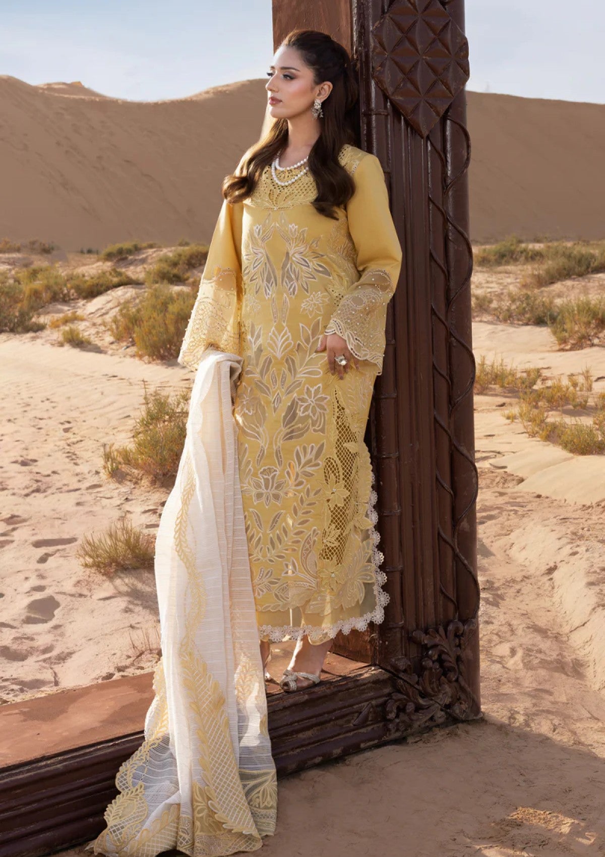 Rang Rasiya Premium Summer Spd-06 Hoorain Lawn Collection 4 Rang Rasiya Premium Summer Spd 06 Hoorain