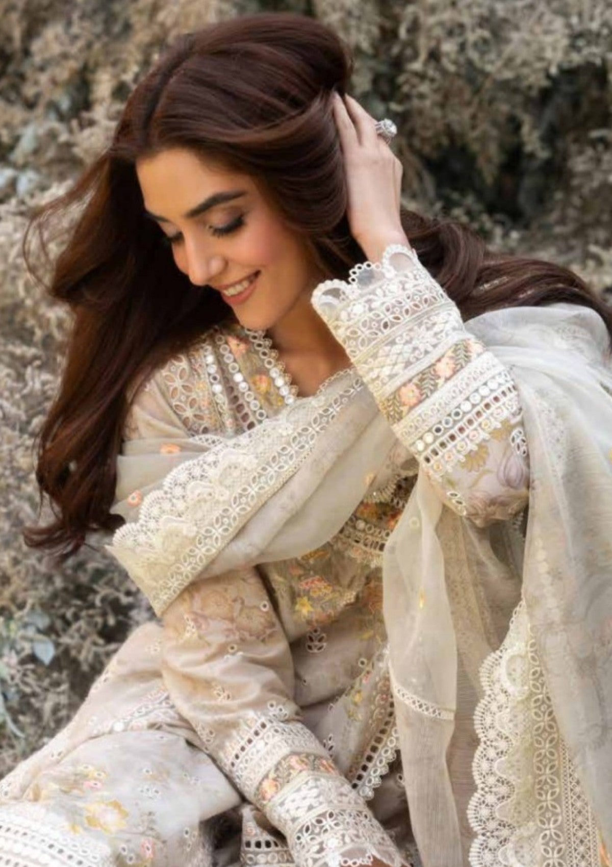 Sobia Nazir Snll-13B Luxury 25 Lawn 2 Sobia Nazir Snll 13B