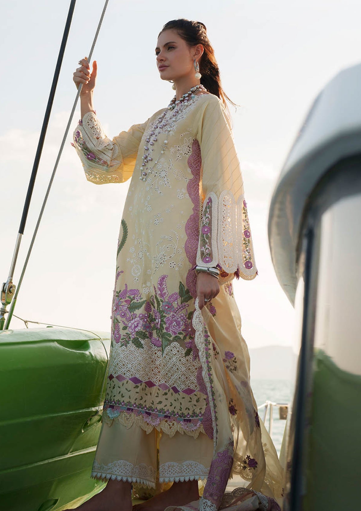 Ajr Couture Faria E-09 Lawn Evara Luxury 26 3 Ajr Couture Faria E-09 Lawn Evara Luxury 26 - Image 3