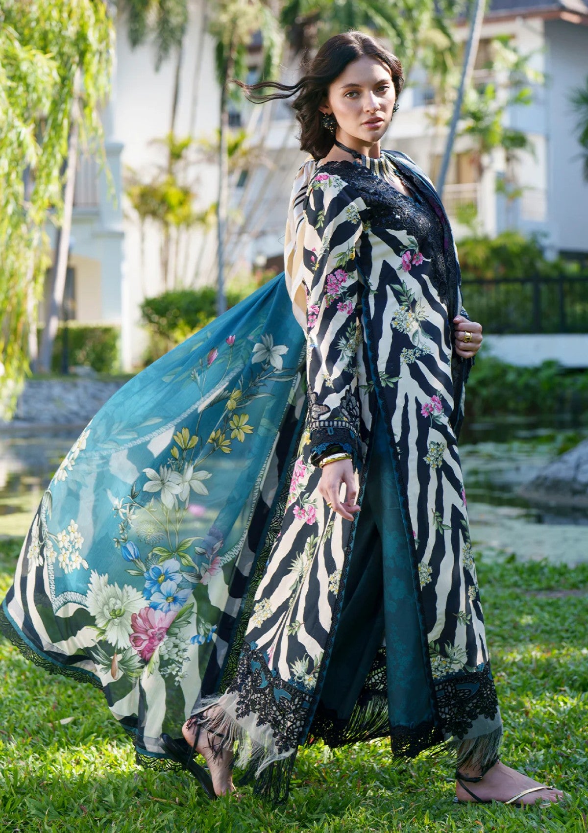 Ajr Couture Iris - Lawn Printed Chikankari 26 3 Ajr Couture Iris - Lawn Printed Chikankari 26 - Image 3