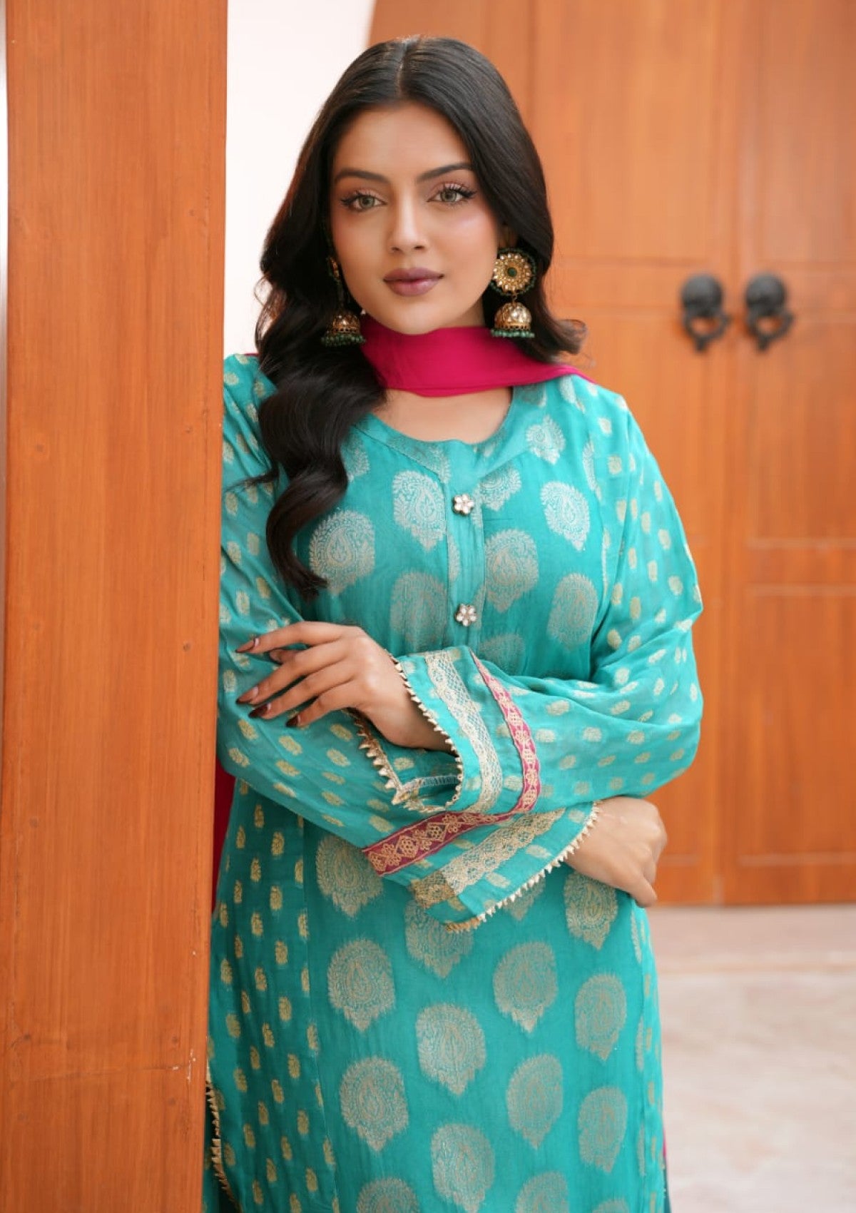 Abar Emerald Green D-40052 Jawahir 26 Pret 3 Abar Emerald Green D-40052 Jawahir 26 Pret - Image 3