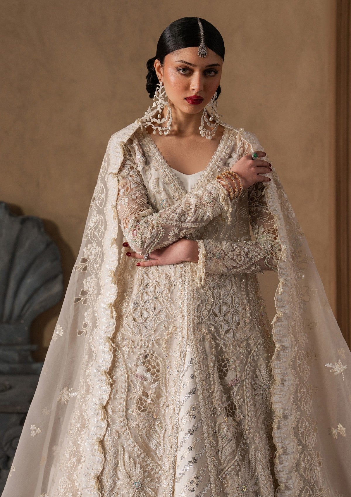 Afrozeh Seraphine Afb-02 Formals Brides 26 2 Afrozeh Seraphine Afb-02 Formals Brides 26 - Image 2