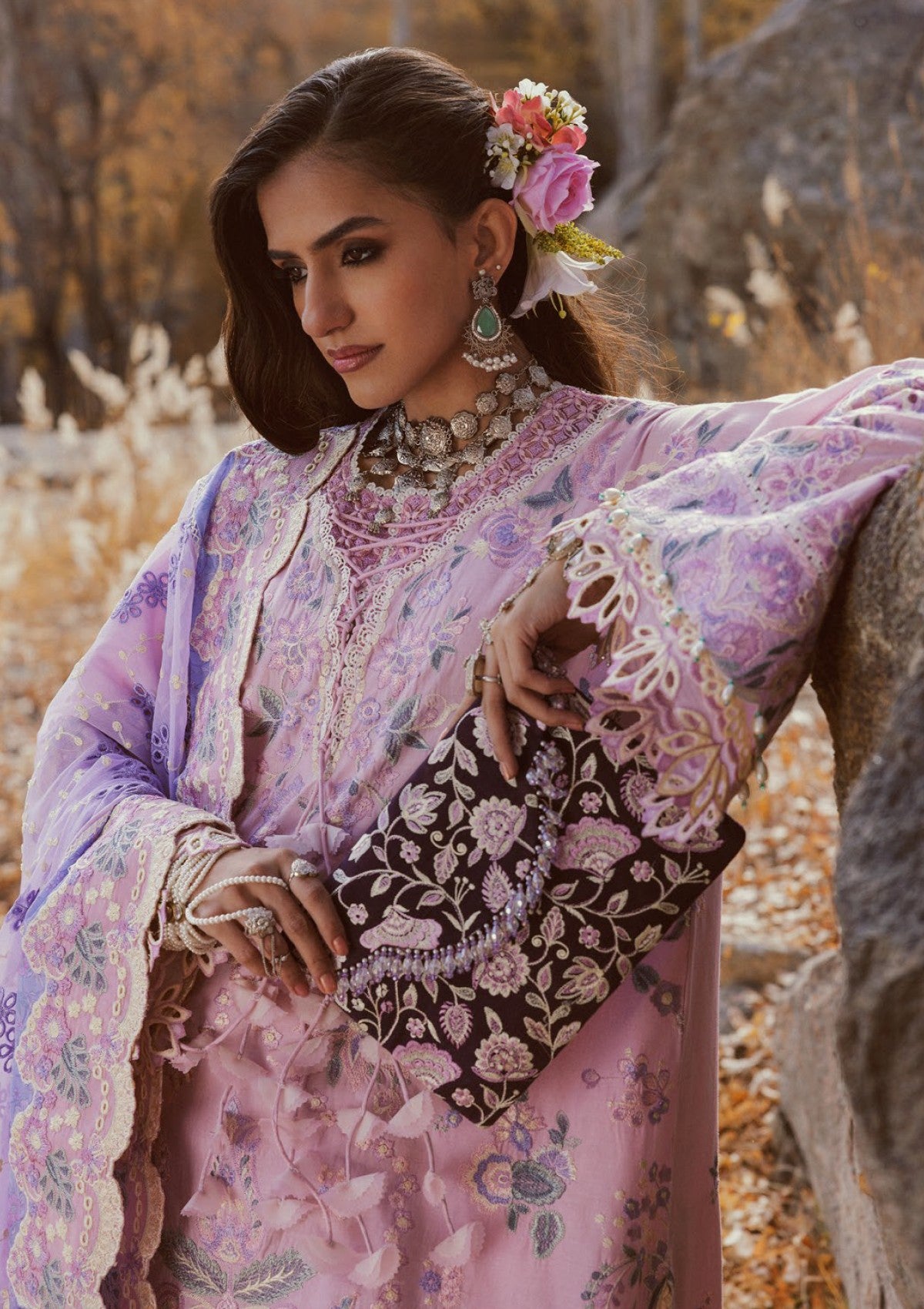 Aik Atelier Look -08 Lawn Nagar 26 4 Aik Atelier Look -08 Lawn Nagar 26 - Image 4