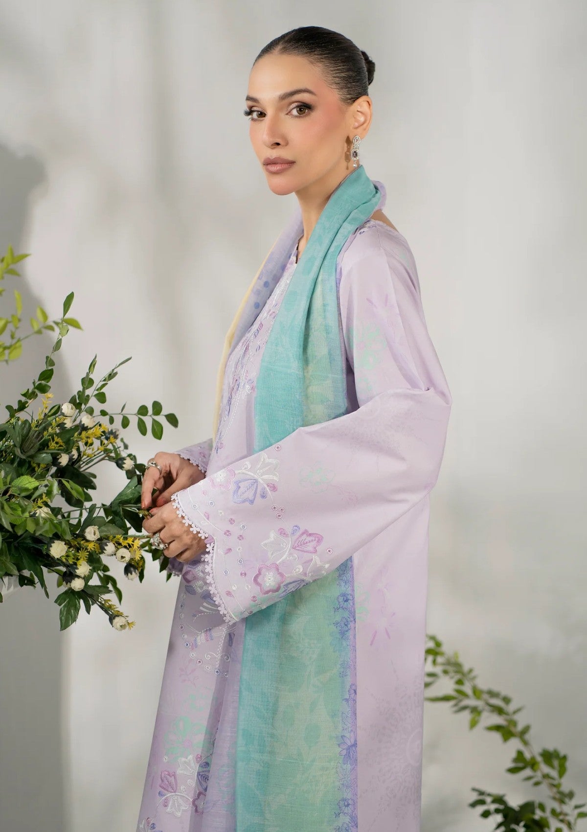 Atiya Irfan At-05 Volume 2 Summer 26 3 Atiya Irfan At-05 Volume 2 Summer 26 - Image 3