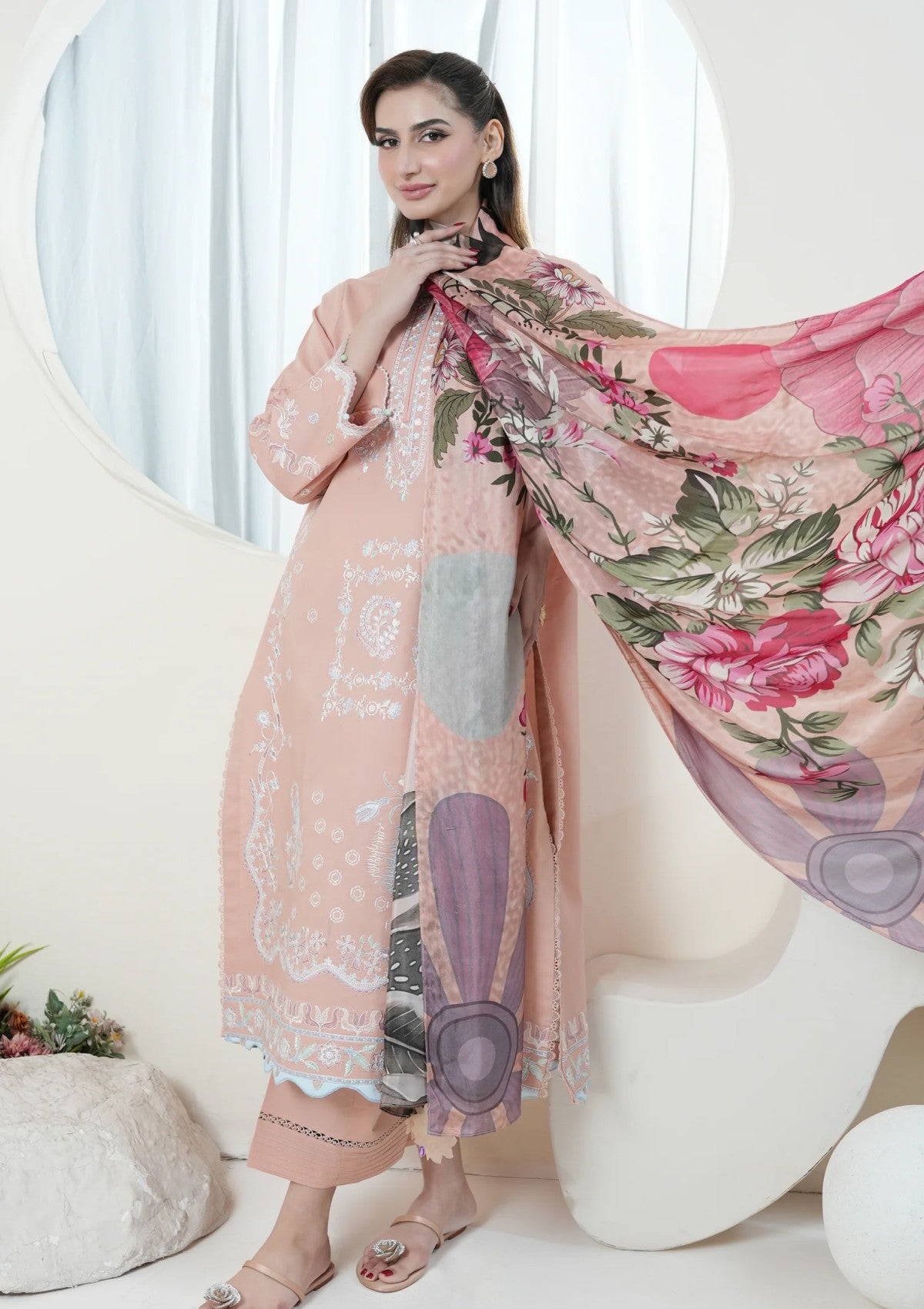 Atiya Irfan At-10 Volume 2 Summer 26 4 Atiya Irfan At-10 Volume 2 Summer 26 - Image 4