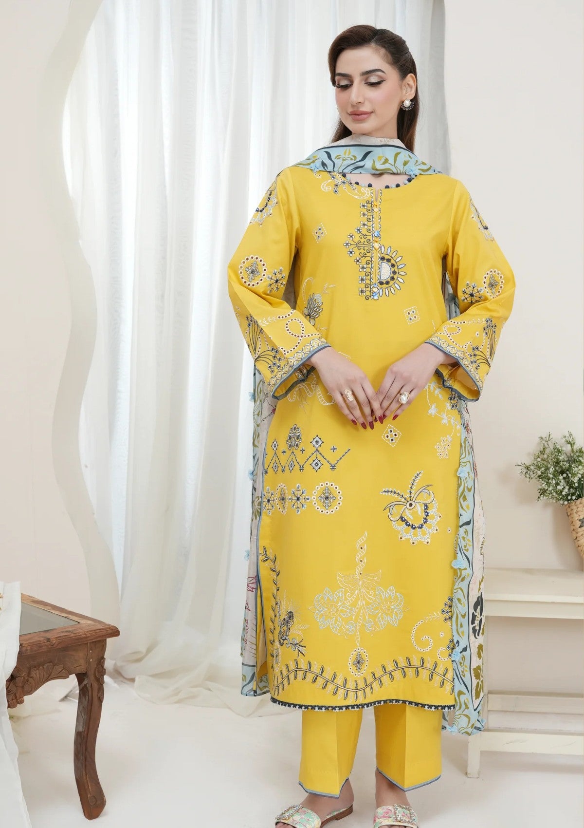 Atiya Irfan At-12 Volume 2 Summer 26 4 Atiya Irfan At-12 Volume 2 Summer 26 - Image 4