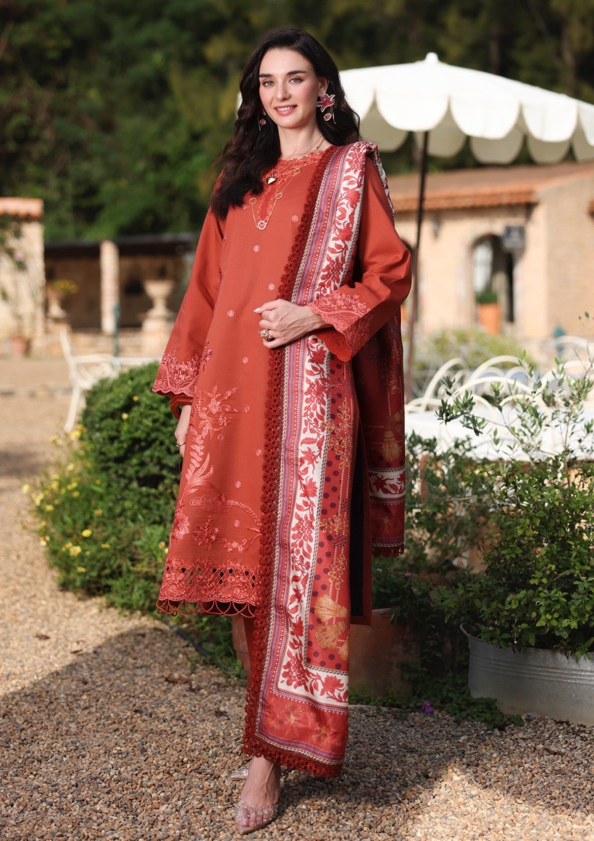 Ayleen Elara Luxe Blossom Summer 26 1 Ayleen Elara Luxe Blossom