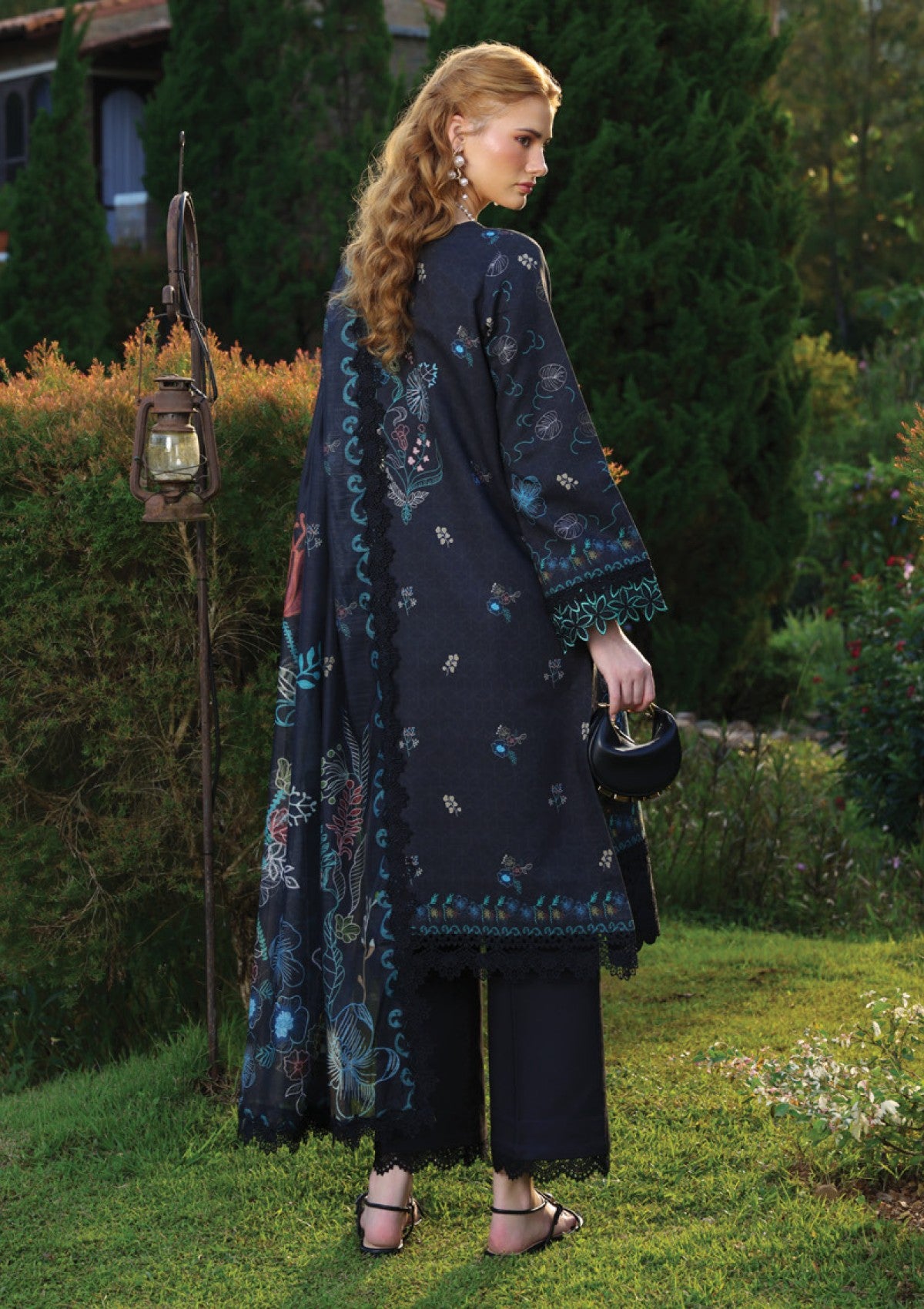 Ayleen Gulraana Weave &Amp; Wonder 26 4 Ayleen Gulraana Weave &Amp; Wonder 26 - Image 4