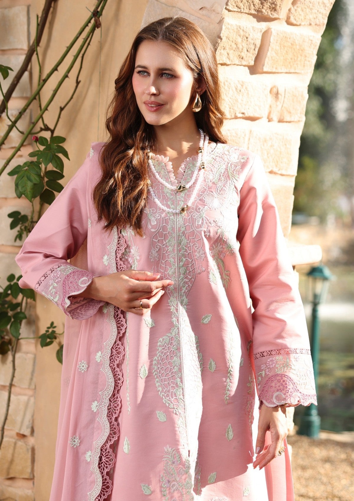 Ayleen Ranrez Luxe Blossom Summer 26 3 Ayleen Ranrez Luxe Blossom Summer 26 - Image 3