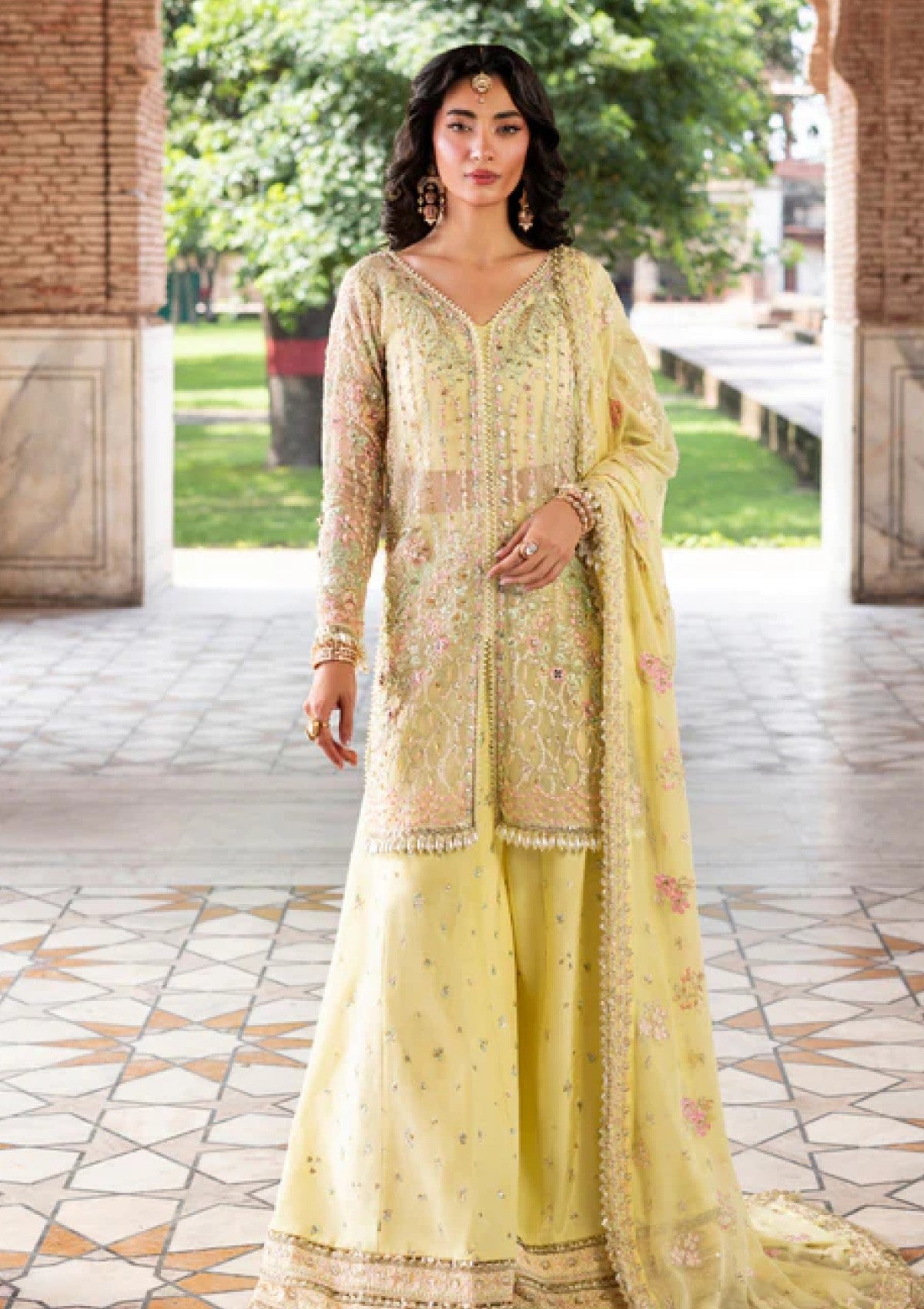 Aylin Ember Formals Festive 1 Aylin Ember Formals