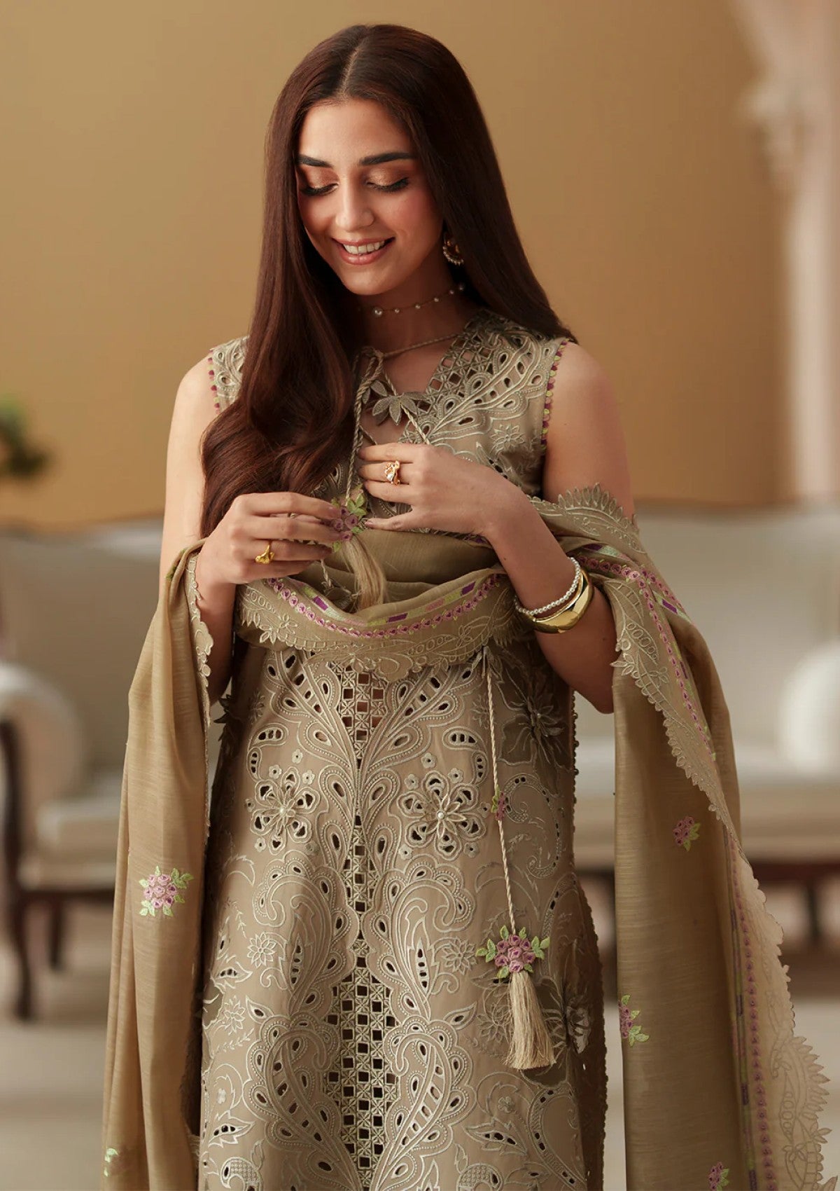 Bin Ilyas Bml- 113 A Mashriq Lawn Luxury 26 3 Bin Ilyas Bml- 113 A Mashriq Lawn Luxury 26 - Image 3