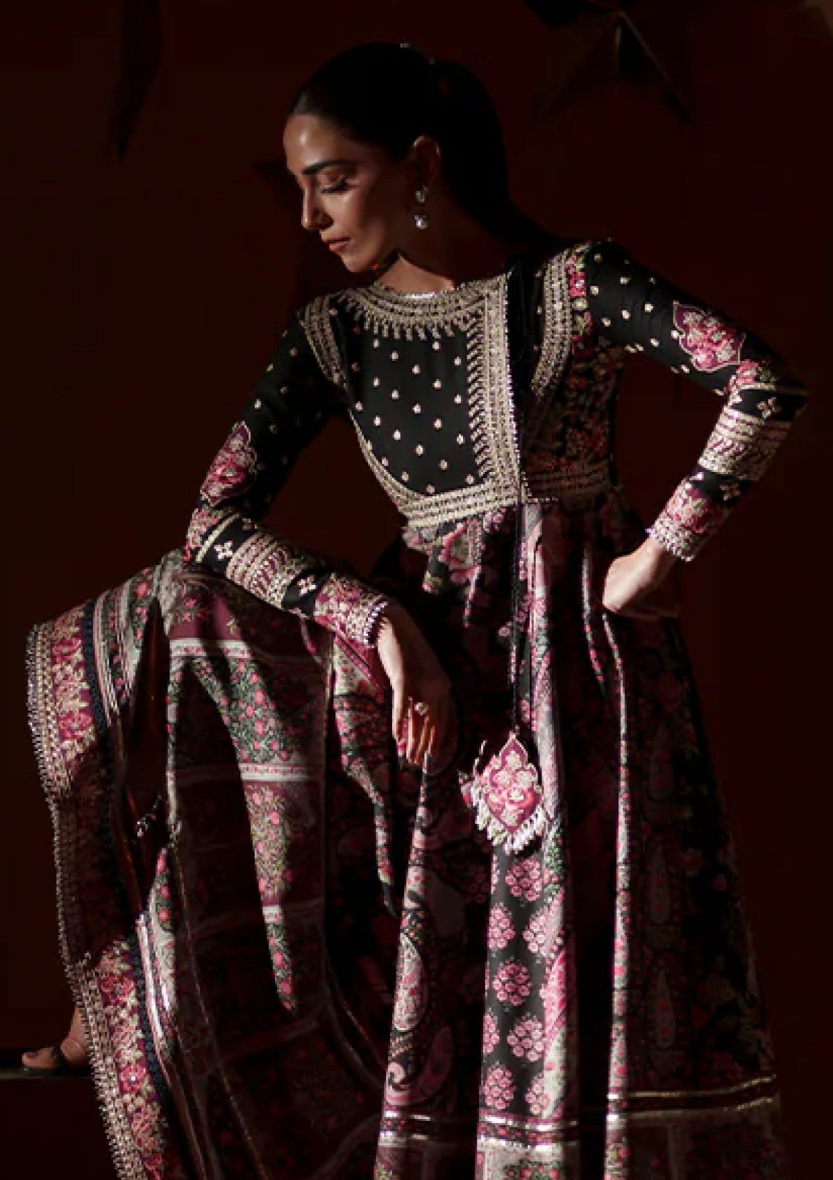 Bin Ilyas Bml- 115 B Mashriq Lawn Luxury 26 4 Bin Ilyas Bml- 115 B Mashriq Lawn Luxury 26 - Image 4