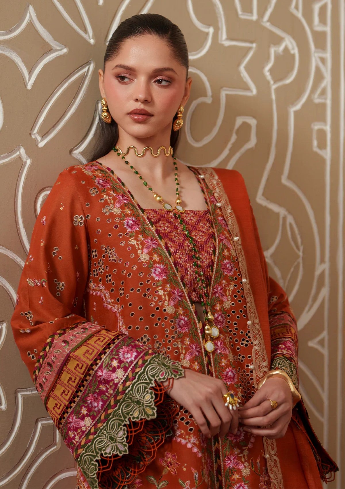Bin Ilyas Bml- 116 A Mashriq Lawn Luxury 26 4 Bin Ilyas Bml- 116 A Mashriq Lawn Luxury 26 - Image 4
