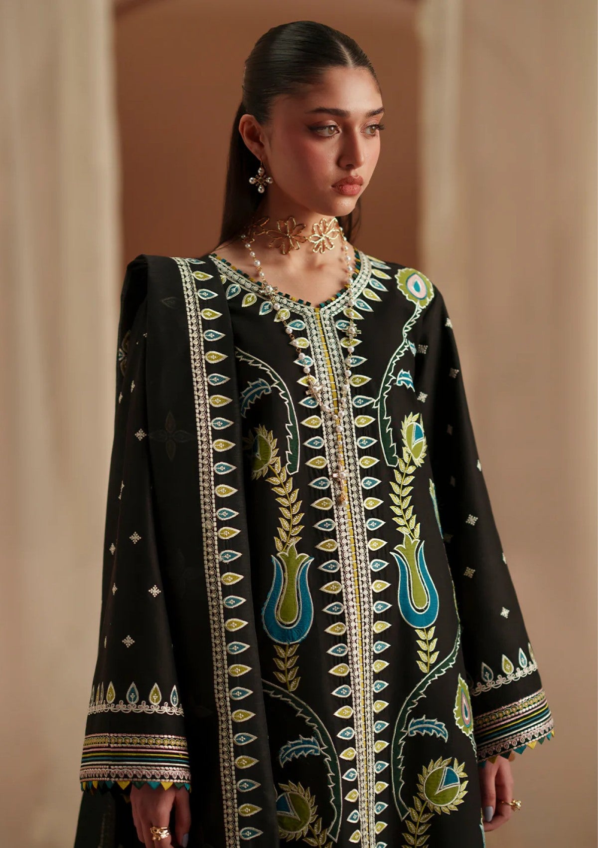 Bin Ilyas Bml- 118 B Mashriq Lawn Luxury 26 3 Bin Ilyas Bml- 118 B Mashriq Lawn Luxury 26 - Image 3