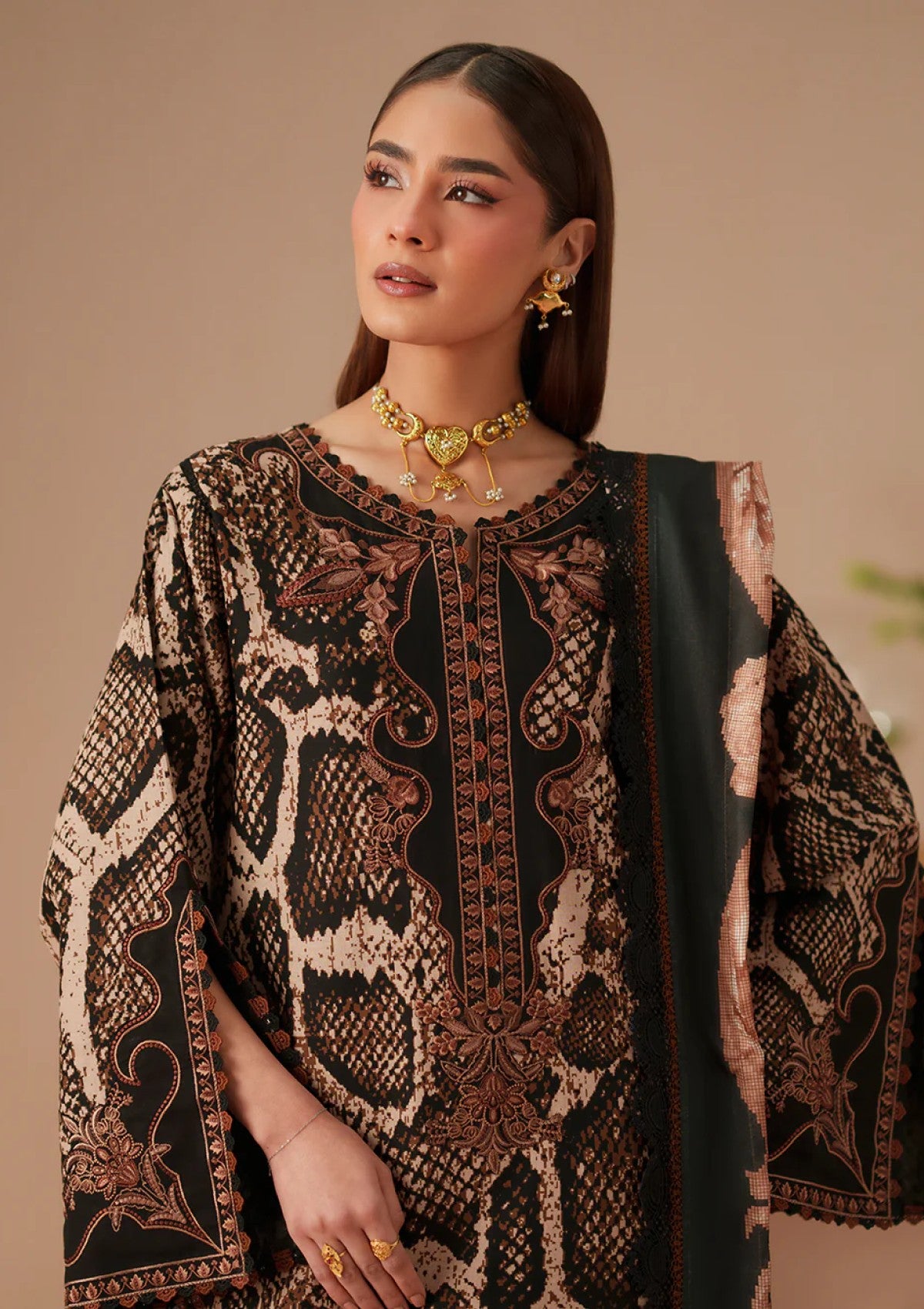 Bin Ilyas D-83 A Lawn Jojo Summer 26 3 Bin Ilyas D-83 A Lawn Jojo Summer 26 - Image 3