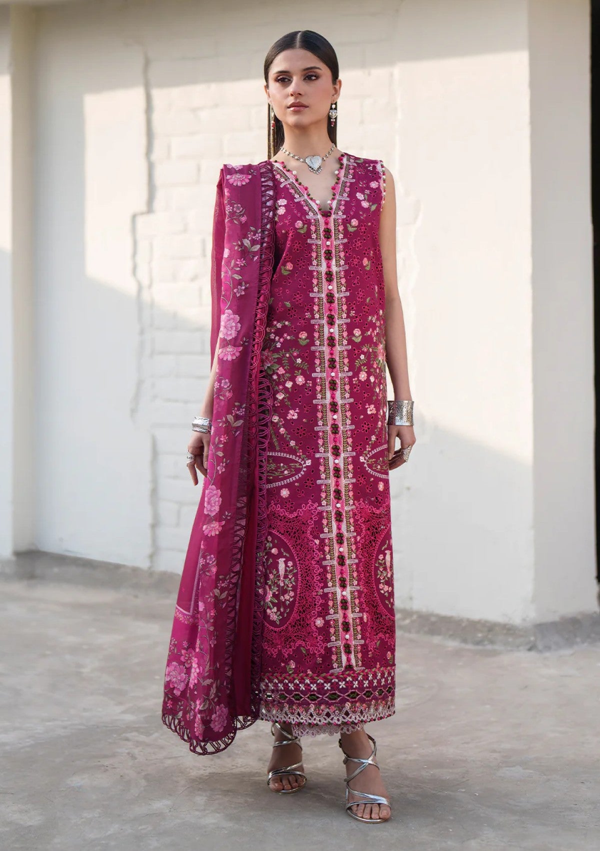 Bin Ilyas H-174 A Heritage Dore Lawn Summer 26 1 Bin Ilyas H-174 A Heritage Dore