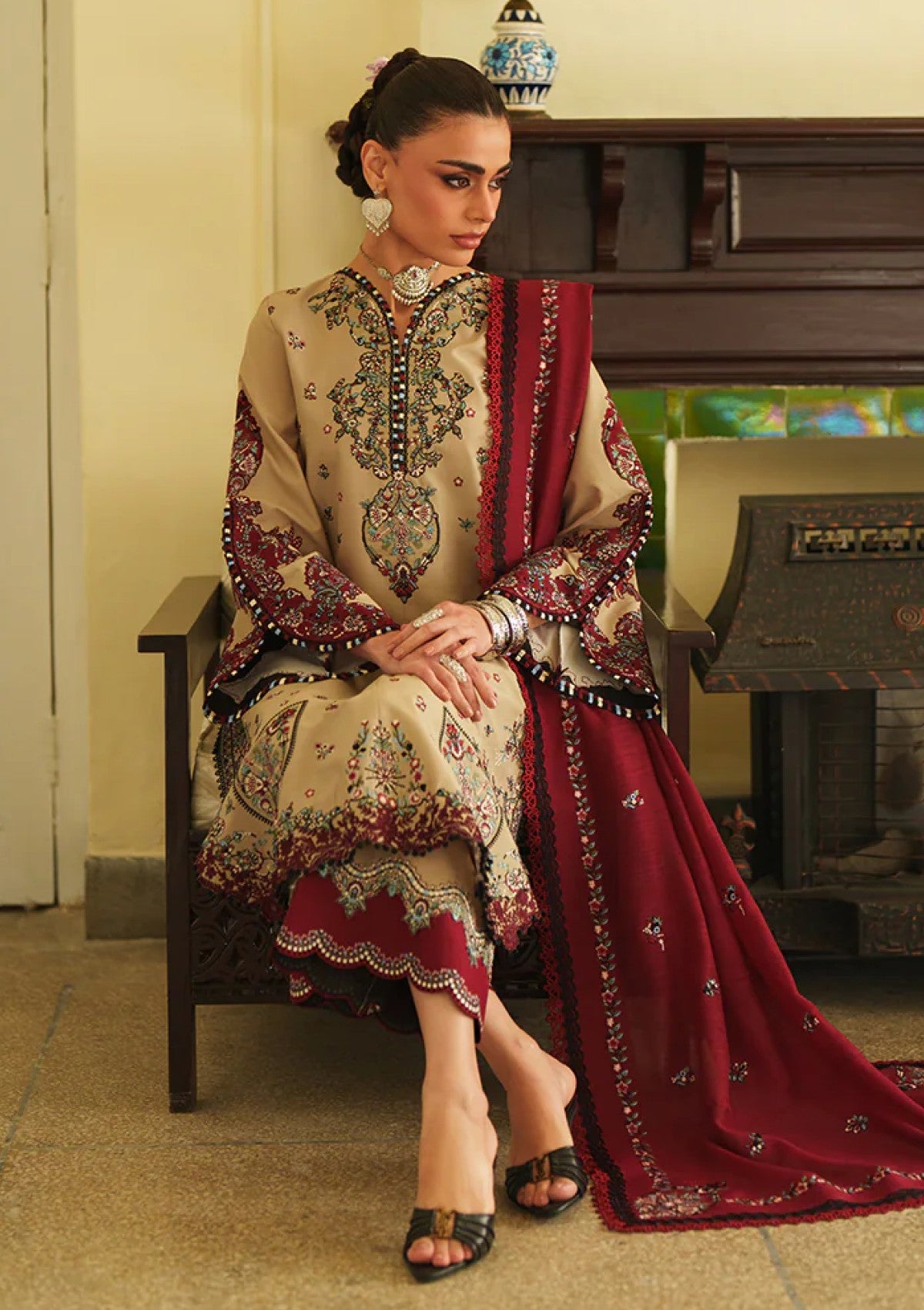 Bin Ilyas H-175 A Heritage Dore Lawn Summer 26 3 Bin Ilyas H-175 A Heritage Dore Lawn Summer 26 - Image 3